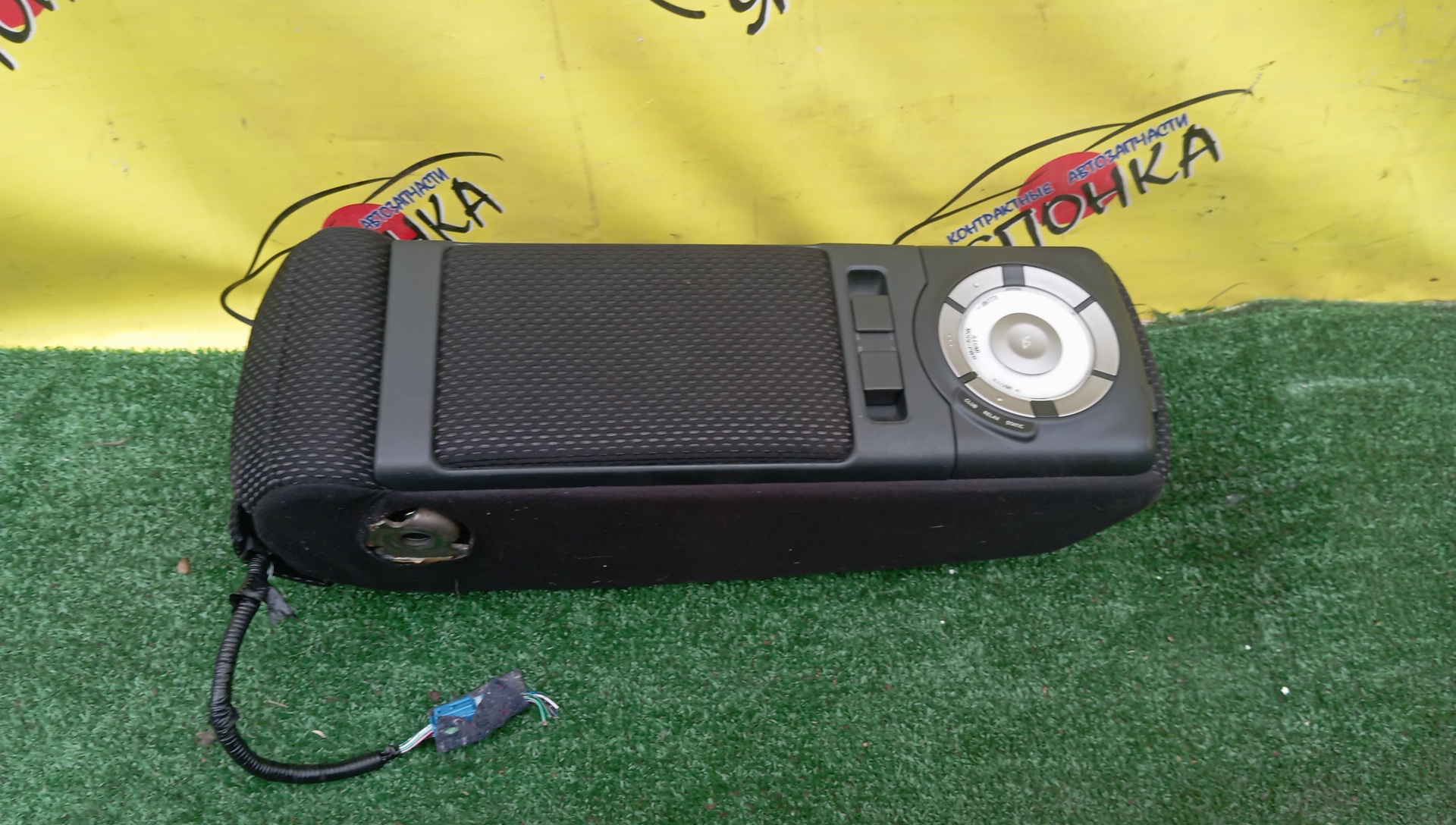 ПОДЛОКОТНИК/TOY/BB/QNC25/QNC20/QNC21/72810B1140B0