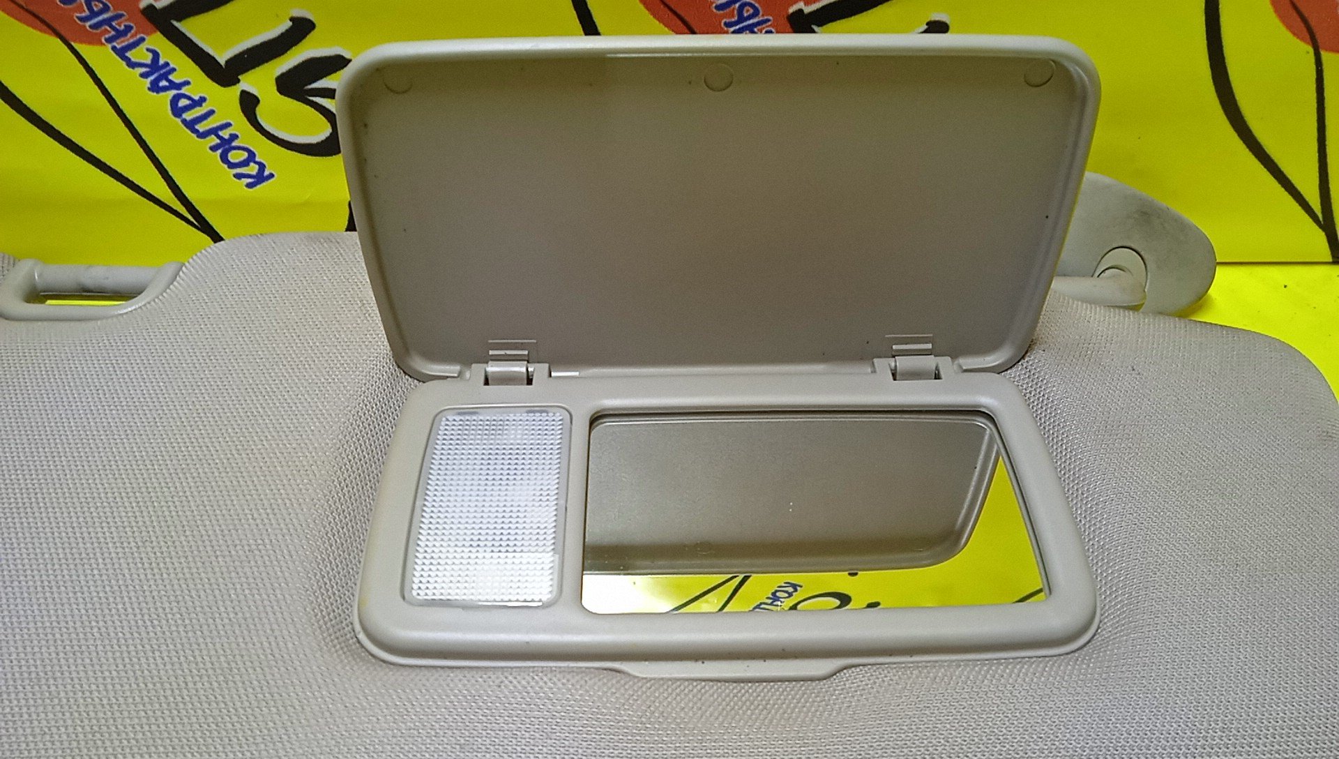 КОЗЫРЕК СОЛНЦЕЗАЩИТНЫЙ/SUB/LEGACY/BP5/BPH/BP9/BPE/BL5/BL9/BLE/R/92011AG000OR