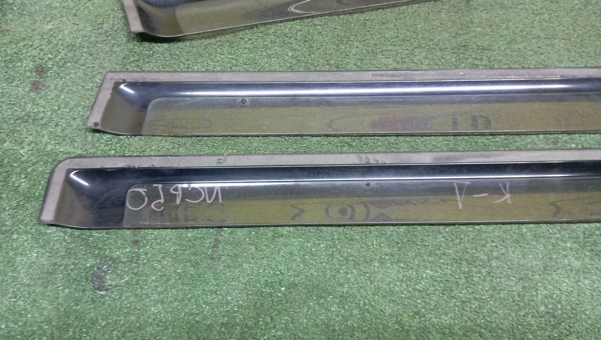 ВЕТРОВИК/TOY/PROBOX/SUCCEED/NCP50V/NCP51V/NCP52V/NCP55V/NCP58G/NCP59G/NLP51V/КОМПЛЕКТ