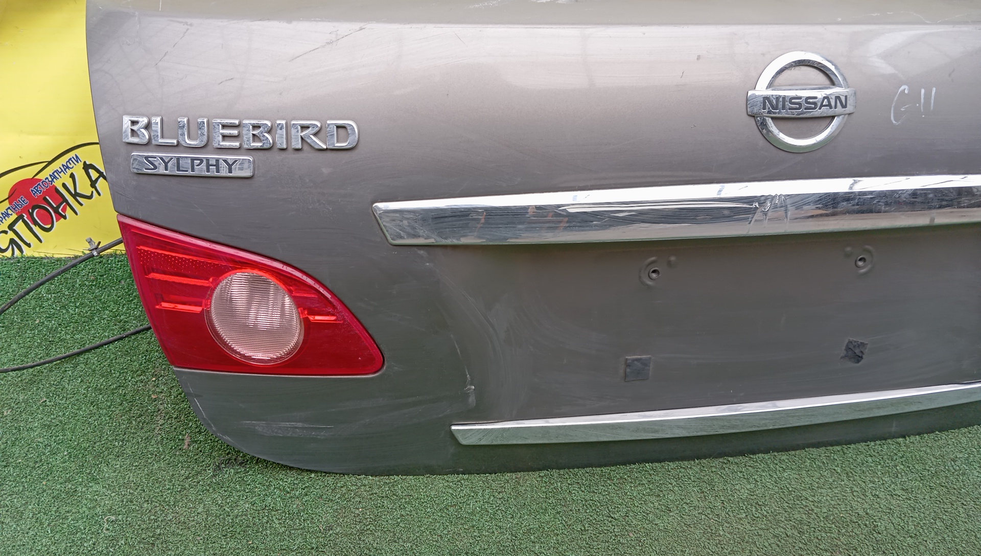 КРЫШКА БАГАЖНИКА/NIS/BLUEBIRD SYLPHY/ALMERA/G11/KG11/NG11/H4300EW0AM