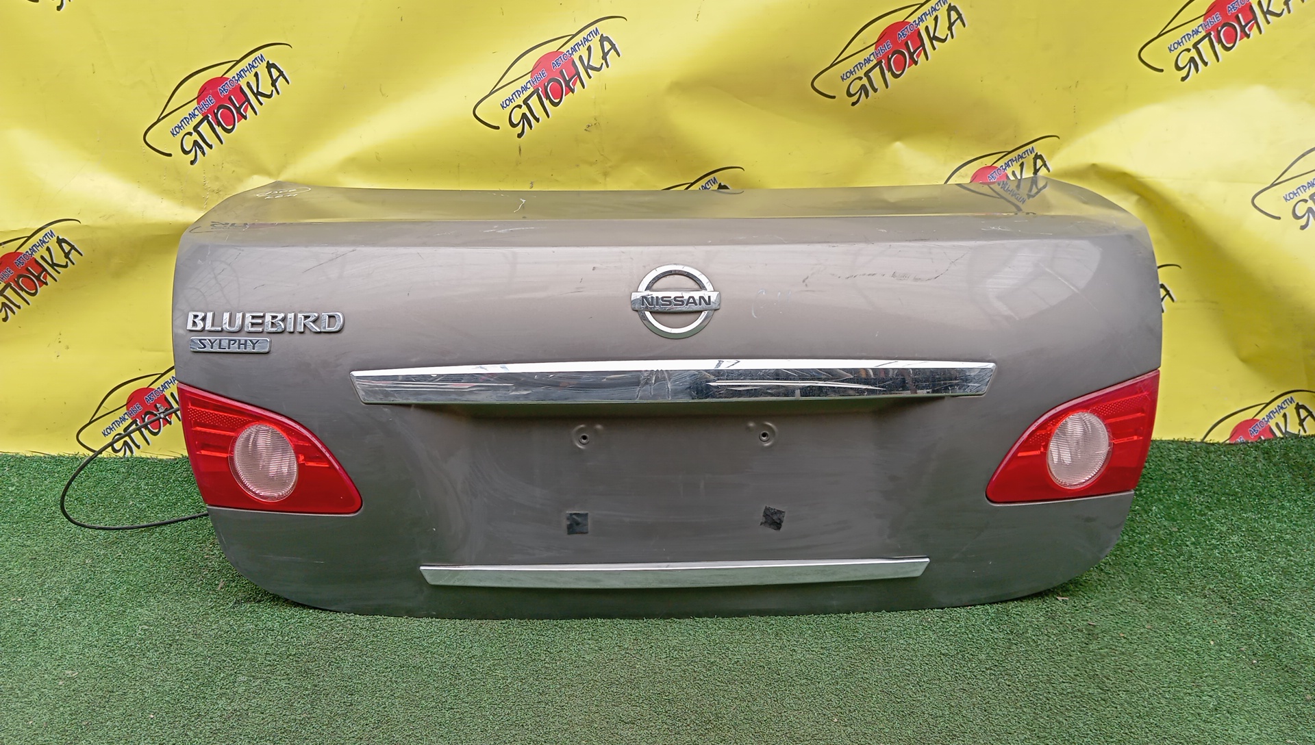 КРЫШКА БАГАЖНИКА/NIS/BLUEBIRD SYLPHY/ALMERA/G11/KG11/NG11/H4300EW0AM