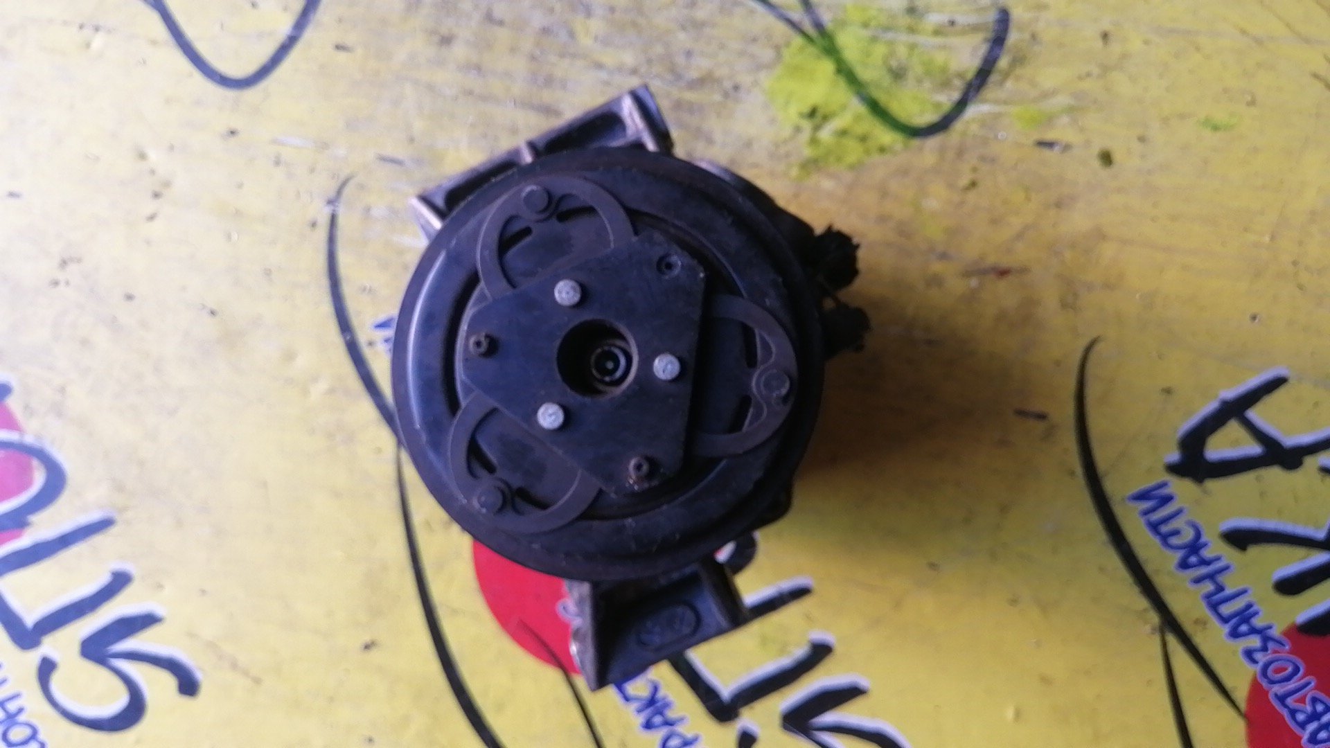 КОМПРЕССОР КОНДИЦИОНЕРА/NIS/HR12DE/HR16DE/HR15DE/ALMERA/LATIO/MARCH/MICRA/NOTE/N17T/N17/K13/K13N/K13T/NK13/E12/NE12/926001HC1A/926003VA0A