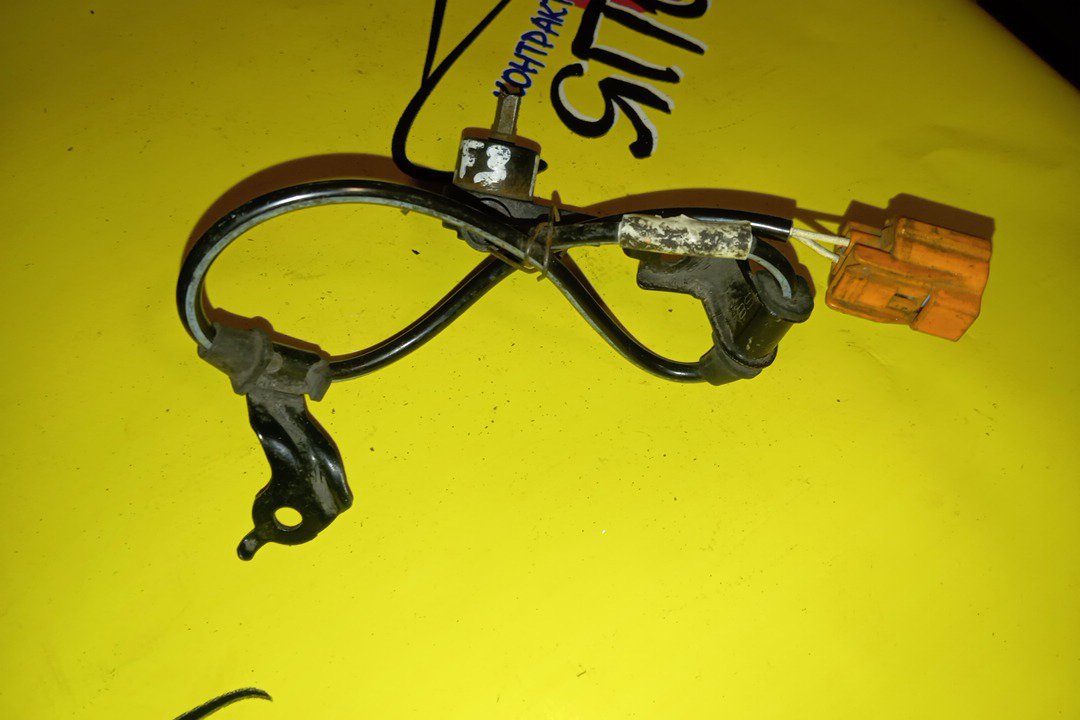 ДАТЧИК ABS/HON/ISUZU/ACCORD/ASKA/TORNEO/CF3/CF4/CF6/CH9/CJ2/CJ3/CL1/CL3/B/R