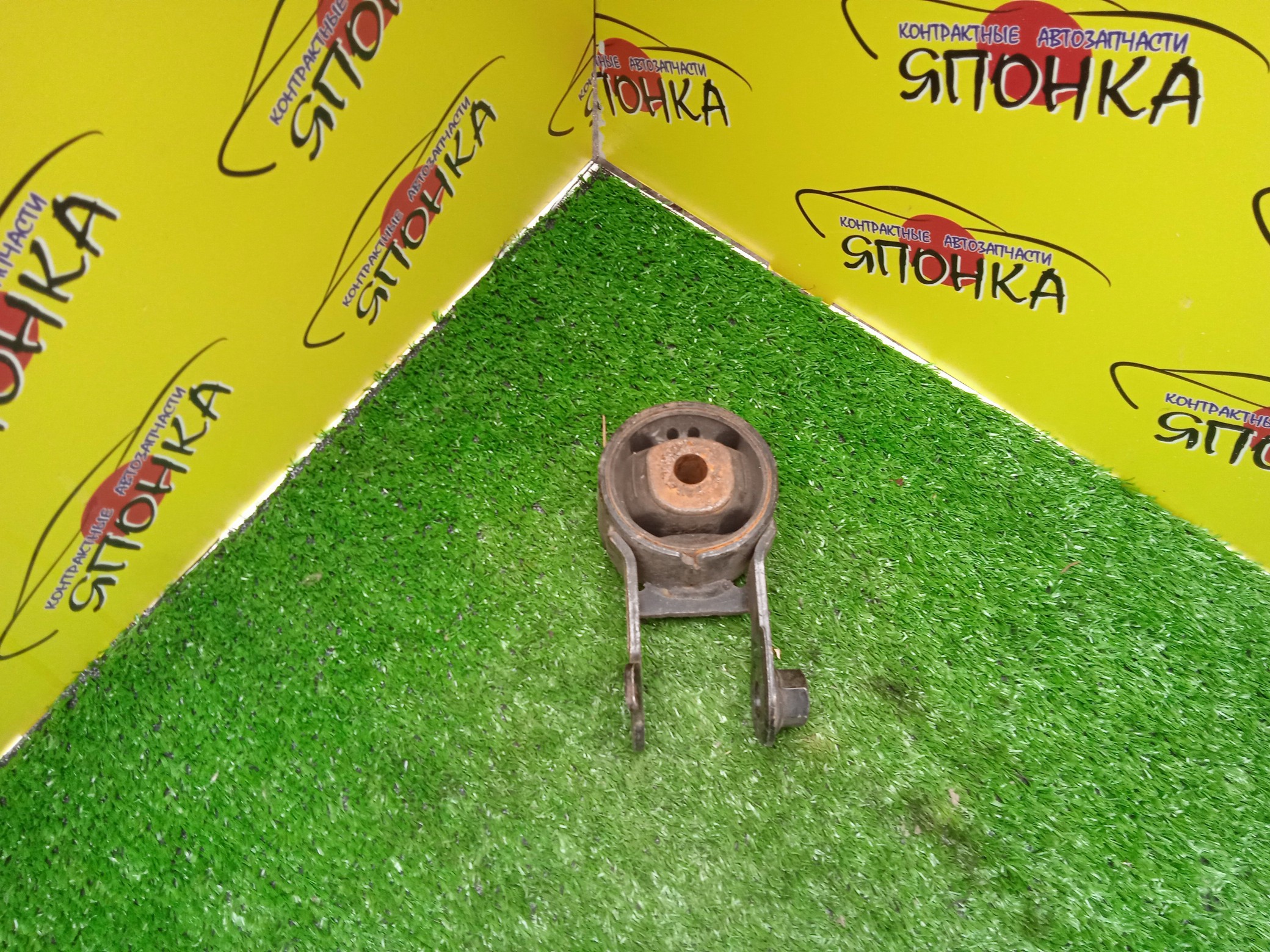 ПОДУШКА ДВС/TOY/RACTIS/NCP100/1NZ-FE/B