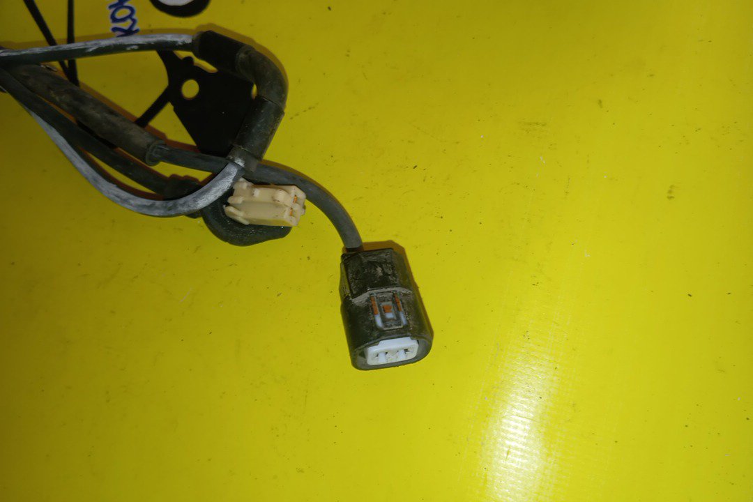 ДАТЧИК ABS/TOY/ALLEX/COROLLA/FIELDER/RUNX/SPACIO/COROLLA VERSO/WILL VS/CDE120L/CE121/CE121G/NDE120L/NZE120/NZE121/NZE121G/NZE121N/NZE124/NZE124G/NZE127/ZZE120L/ZZE121L/ZZE122/ZZE122G/ZZE122N/ZZE123/ZZE123G/ZZE124/ZZE124G/ZZE124N/ZZE127/ZZE128/ZZE129/B/L