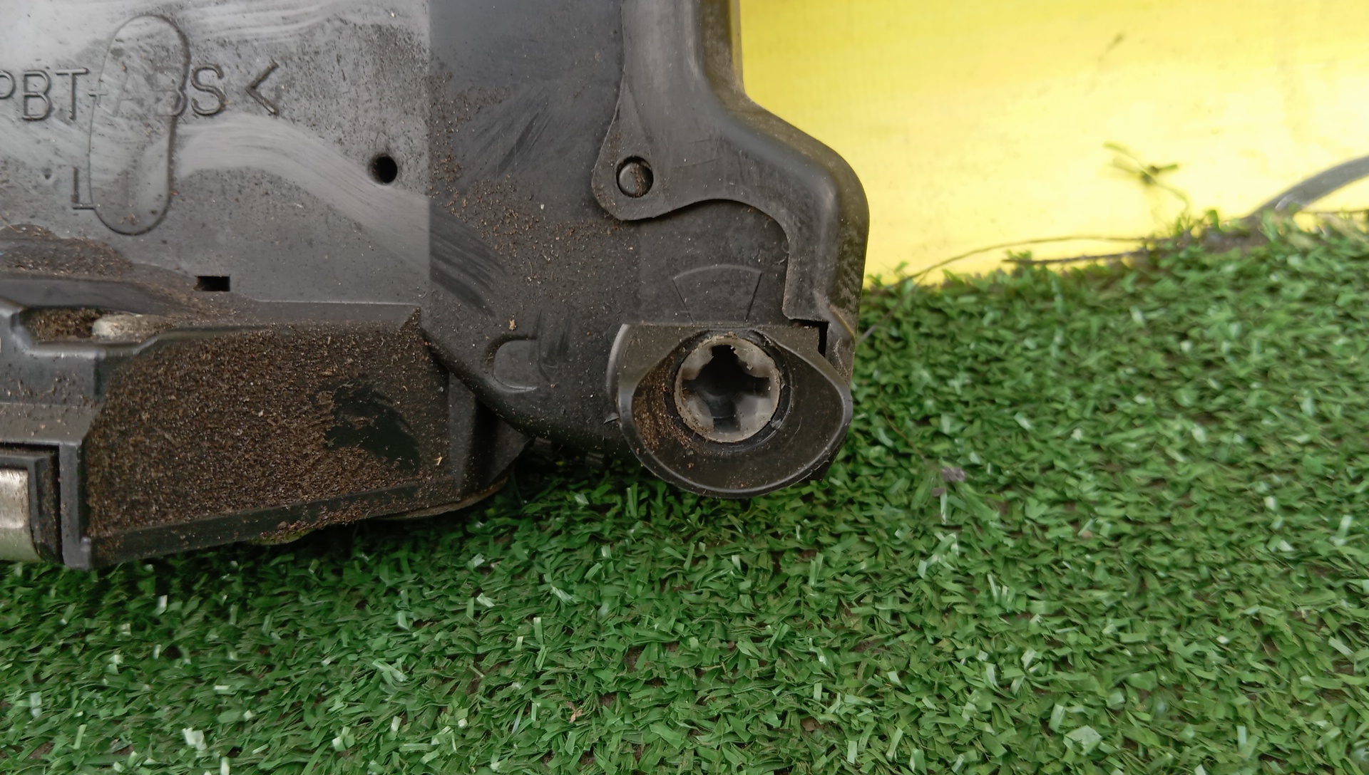 ЗАМОК ДВЕРИ/TOY/ALPHARD/HARRIER/LAND CRUISER PRADO/LEXUS RX300/LEXUS RX330/ANH10W/ANH15W/ATH10W/GRJ120/GRJ120W/GRJ121W/GRJ125/GSU30/GSU30W/GSU35/GSU35W/KDJ120/KDJ120W/KDJ121W/KDJ125L/KDJ125W/MCU30W/MCU31W/MCU33/MCU35/MCU35W/MCU36W/MCU38/MHU38W/MNH10W/MNH15W/F/L