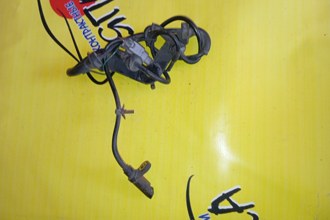 ДАТЧИК ABS/NIS/X-TRAIL/DNT31/NT31/T31/TNT31/B/L