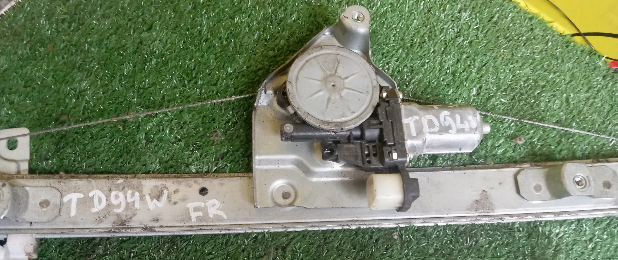 СТЕКЛОПОДЪЕМНИК/SUZ/ESCUDO/TD94W/F/R