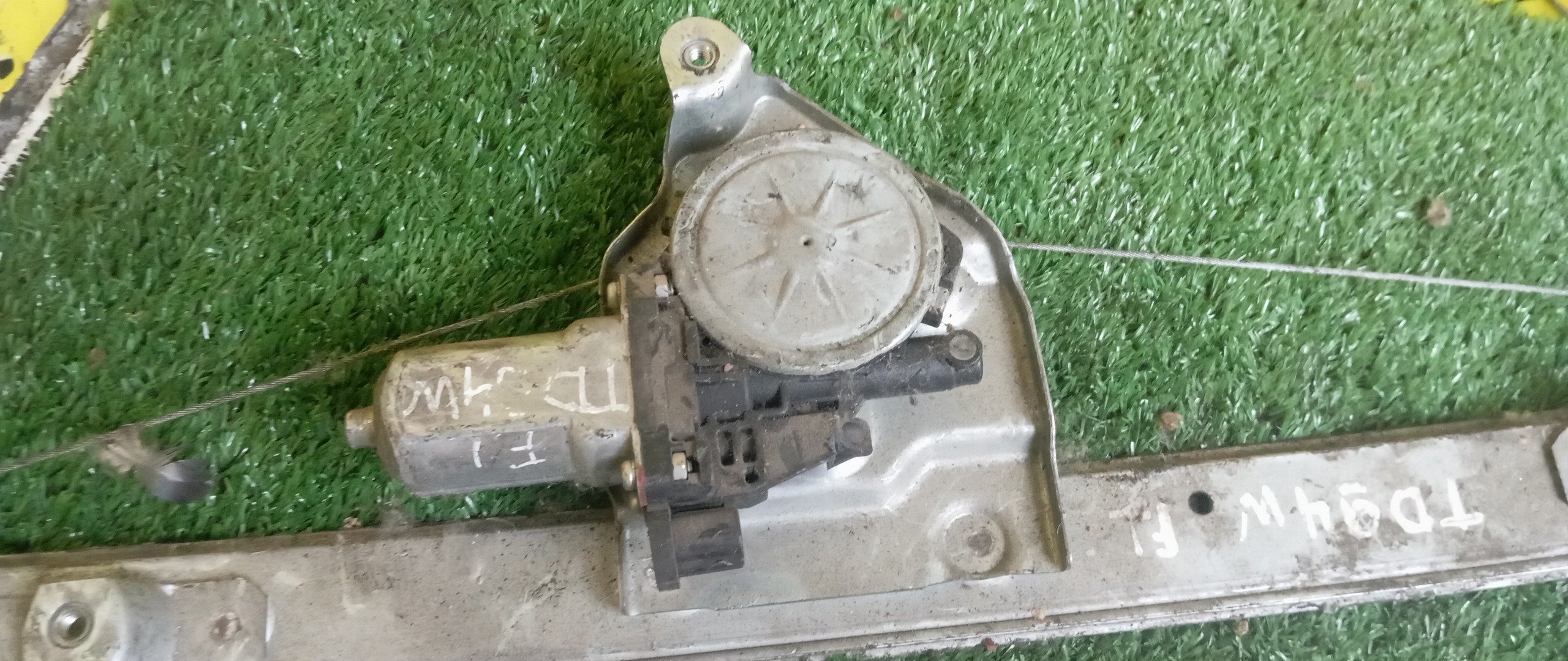 СТЕКЛОПОДЪЕМНИК/SUZ/ESCUDO/TD94W/F/L