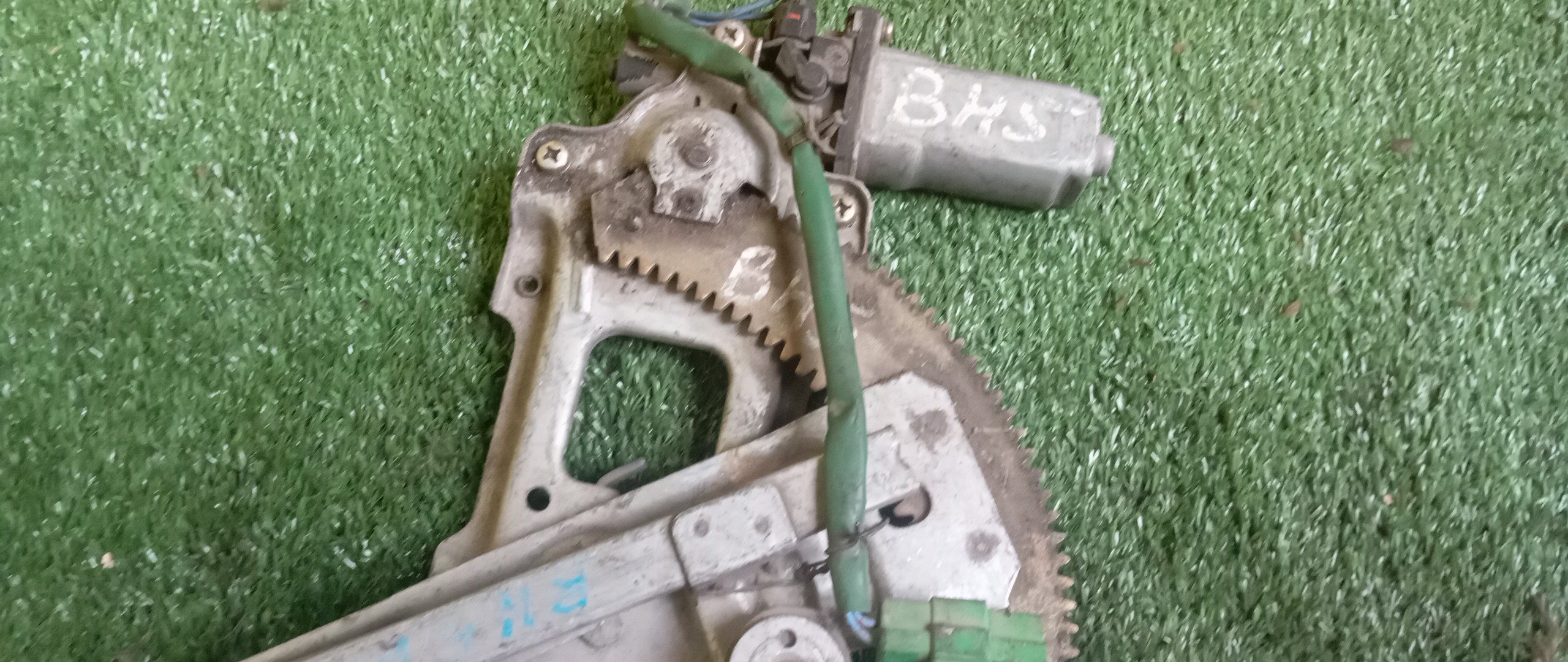 СТЕКЛОПОДЪЕМНИК/SUB/LEGACY/BH5/BE5/BH9/BE9/BHE/F/L