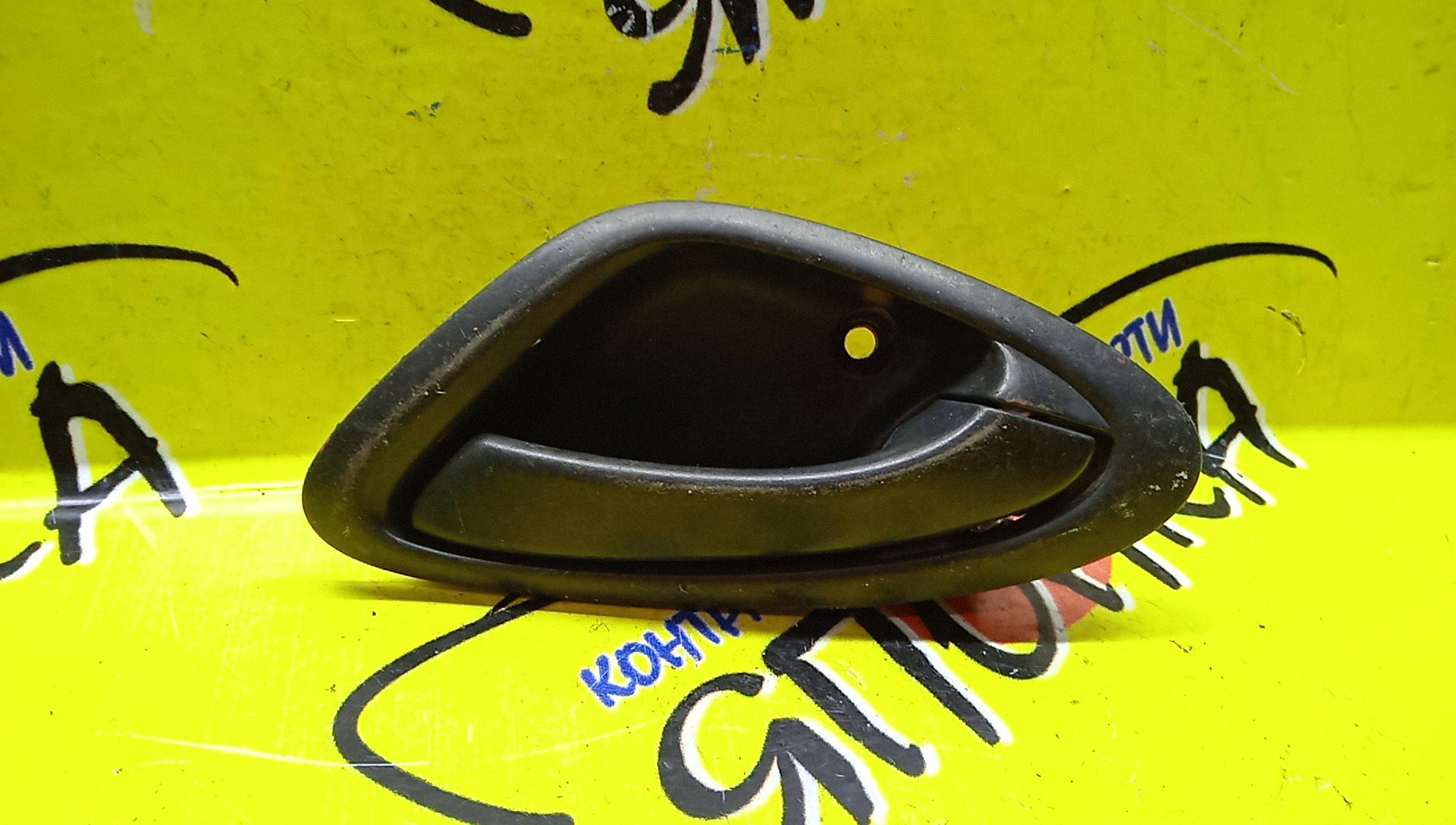 РУЧКА ДВЕРИ ВНУТРЕННЯЯ/HON/FIT/FIT ARIA/JAZZ/GD1/GD2/GD3/GD4/GD6/GD7/GD8/GD9/R