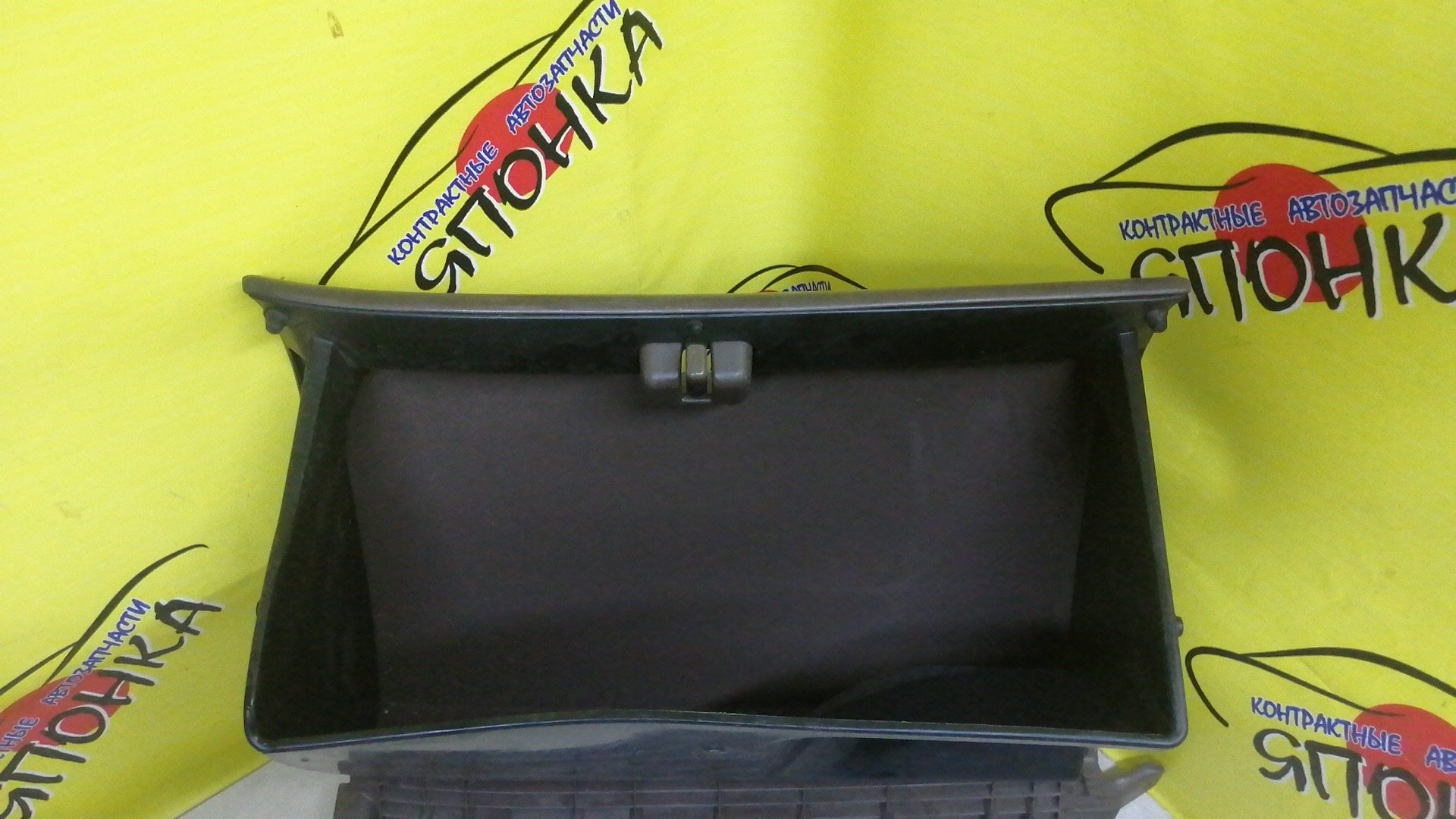 БАРДАЧОК/TOY/COROLLA/AE110/AE111/AE114/EE111