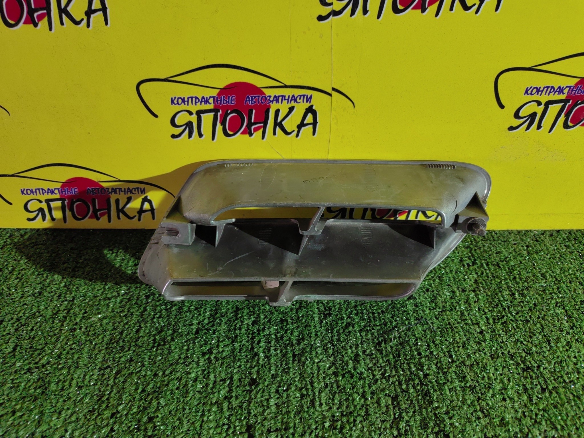 РЕШЕТКА РАДИАТОРА/NIS/PRIMERA/PRIMERA CAMINO/PRIMERA WAGON/FHP11/HNP11/HP11/P11/QP11/WHNP11/WHP11/WP11/WQP11/R/623203J100