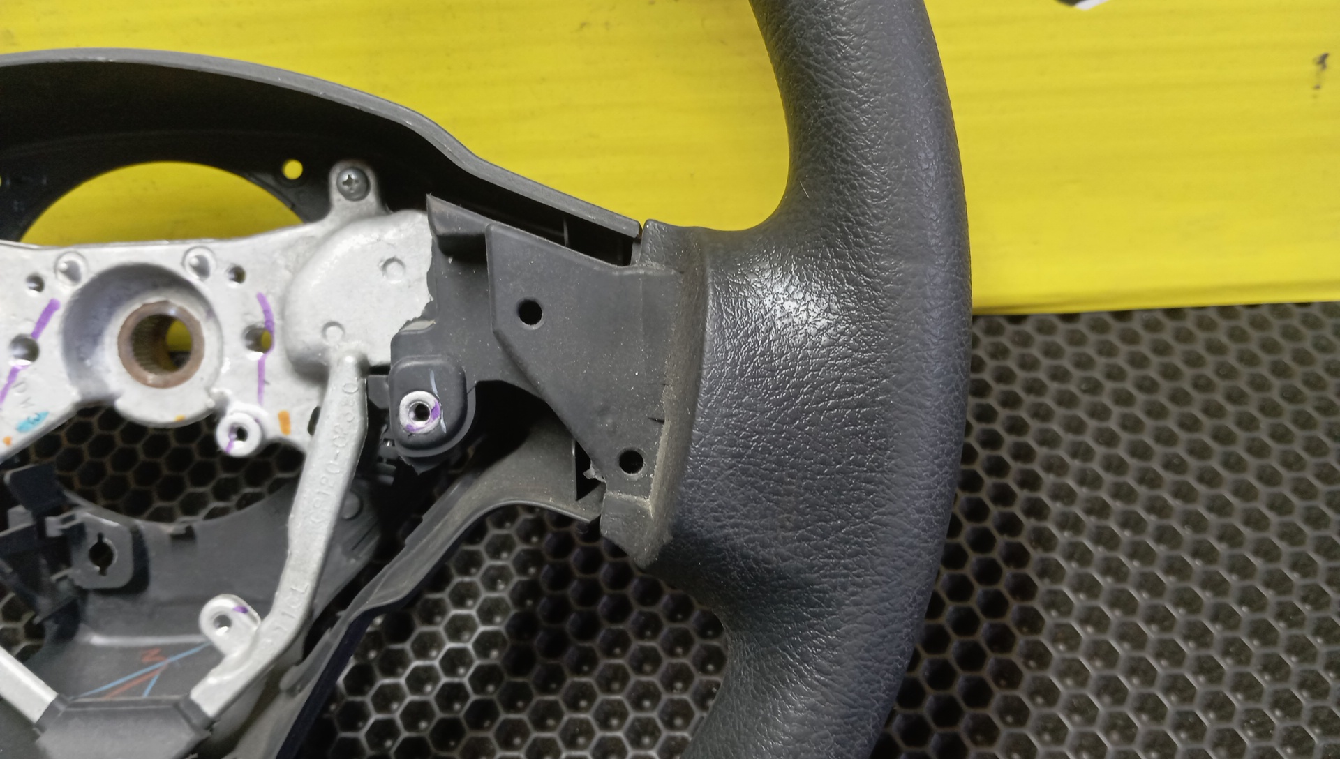 РУЛЬ/TOY/COROLLA AXIO/COROLLA FIELDER/AURIS/RUMION/ALLION/NZE141/NZE144/ZRE142/ZRE144/E151/T260/ZRE152/4510012D00/3 ЛУЧА