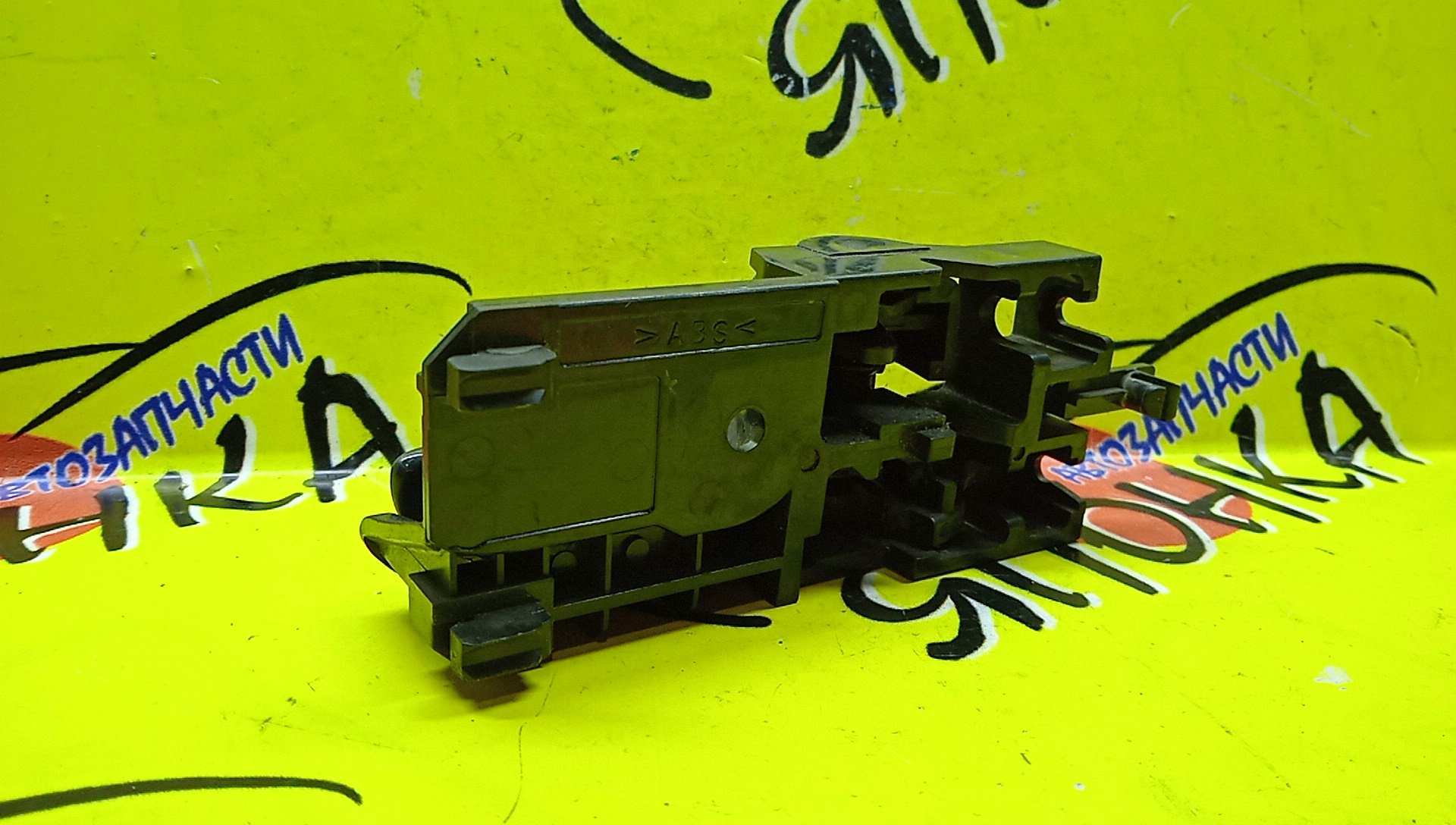 РУЧКА ДВЕРИ ВНУТРЕННЯЯ/TOY/BB/BE-GO/COO/COROLLA/COROLLA FIELDER/COROLLA RUNX/COROLLA SPACIO/DAIHATSU/FORTUNER/IST/PASSO/PROBOX/RUSH/SCION ALLEX/SUCCEED/TERIOS/WILL VS/WISH/ANE10G/ANE11W/GGN50/J200G/J210G/KGC10/KGC15/M401S/M402S/M411S/NCP50V/NCP51V/NCP52V/NCP55V/NCP58G/NCP59G/NCP60/NCP61/NCP65/NLP51V/NZE120/NZE121/NZE124/NZE127/QNC10/QNC20/QNC21/QNC25/ZNE10G/ZNE14G/ZZE120/ZZE121/ZZE122/ZZE123/ZZE124/ZZE127/ZZE128/ZZE129/F/L