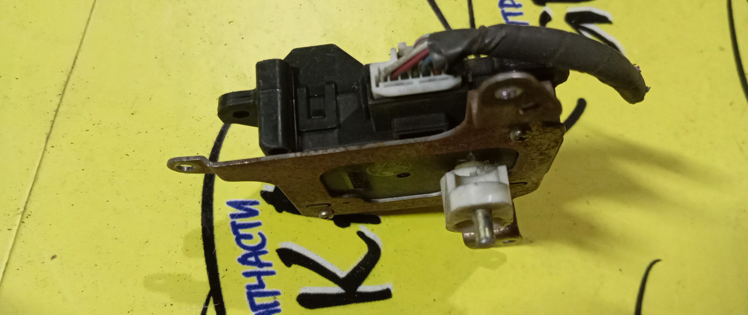 СЕРВОПРИВОД ЗАСЛОНОК ПЕЧКИ/TOY/CORONA PREMIO/CARINA/CALDINA/NADIA/ST210/AT210/SXN10/063700-6221