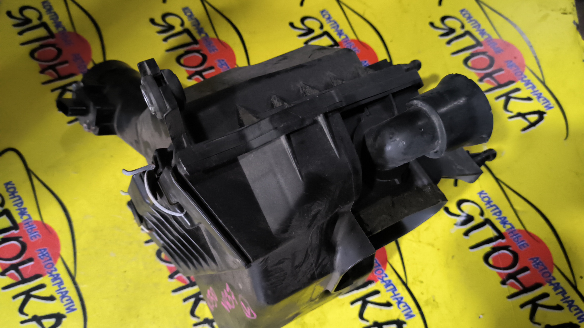 КОРПУС ВОЗДУШНОГО ФИЛЬТРА/NIS/SKYLINE CROSSOVER/EX37/EX35/J50/NJ50
