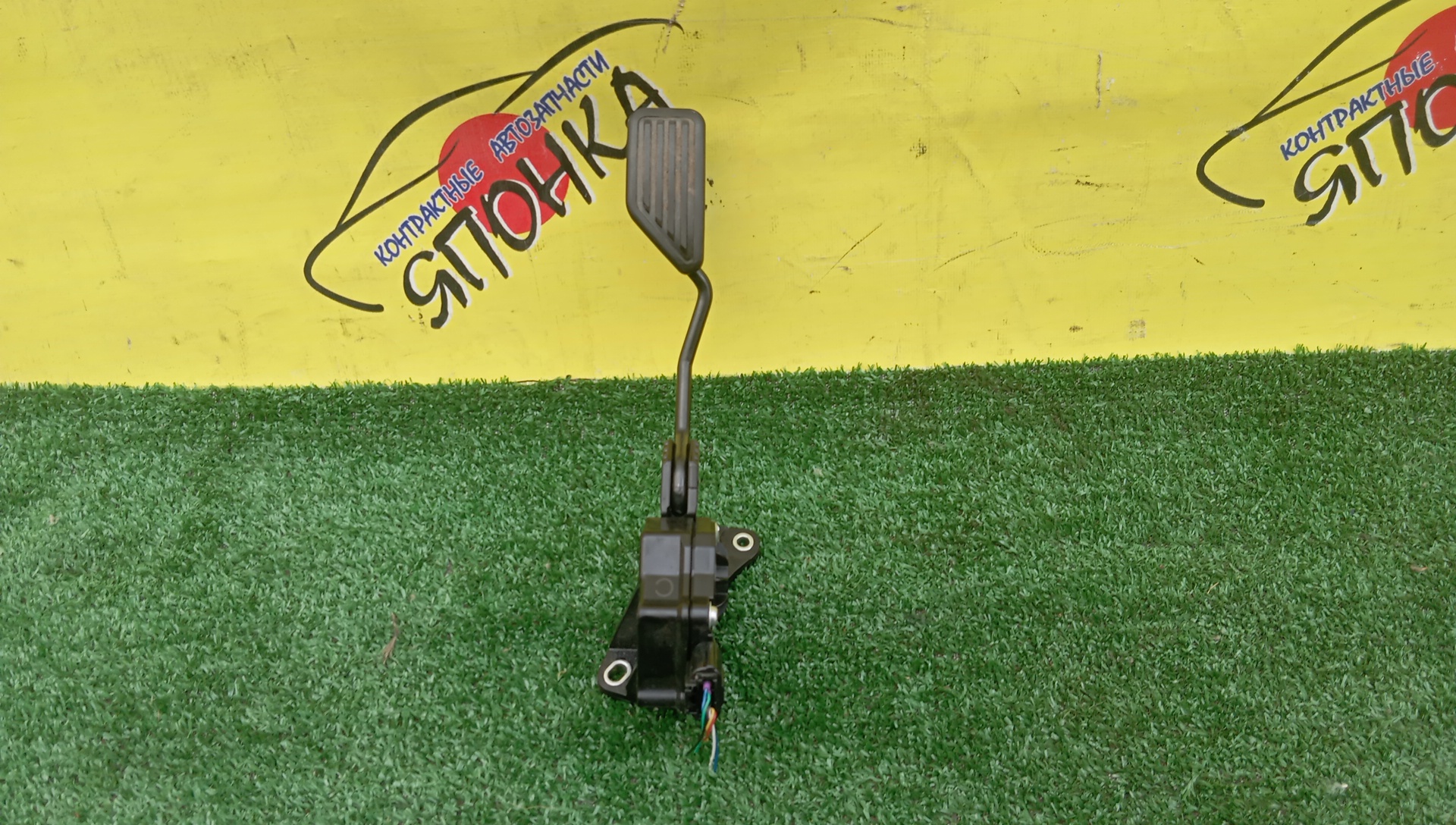 ПЕДАЛЬ ГАЗА/TOY/TANK/ROOMY/THOR/M900A/M900S/6 КОНТ./78110B1050