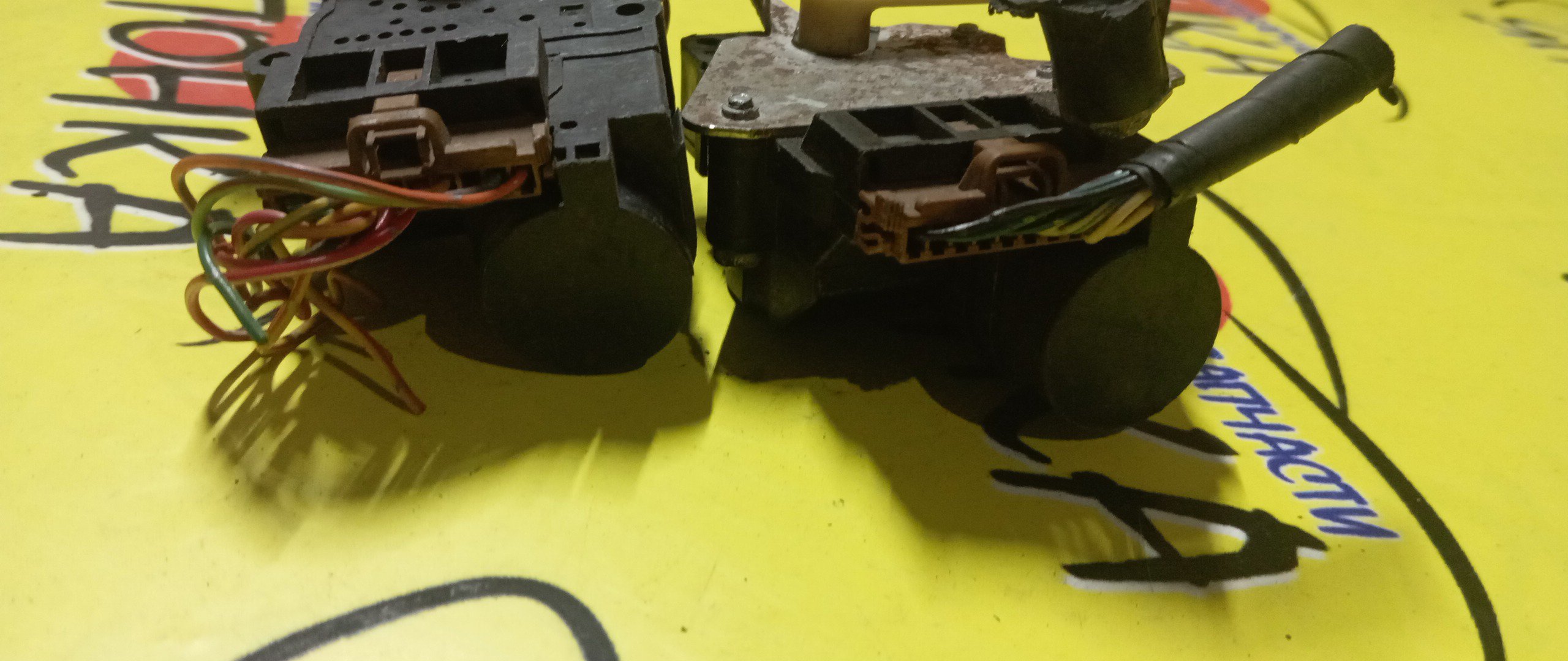 СЕРВОПРИВОД ЗАСЛОНОК ПЕЧКИ/NIS/PRAIRIE/SERENA/M11/C23/10 КОНТ.