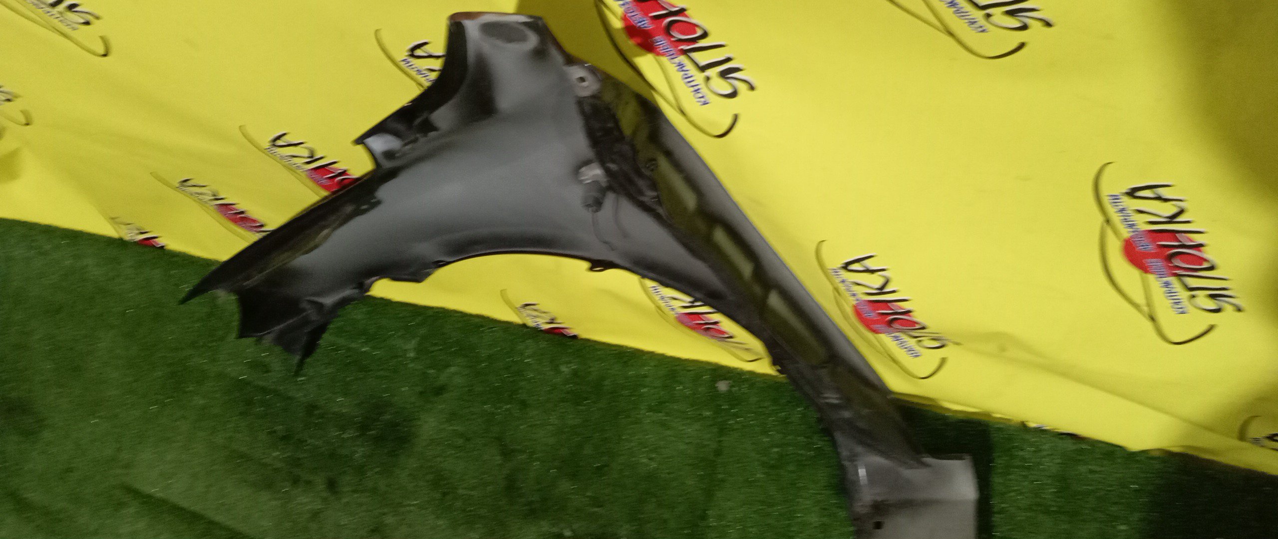 КРЫЛО/MAZ/DEMIO/DY3R/DY3W/DY5R/DY5W/F/R/1 МОДЕЛЬ/D35052111E