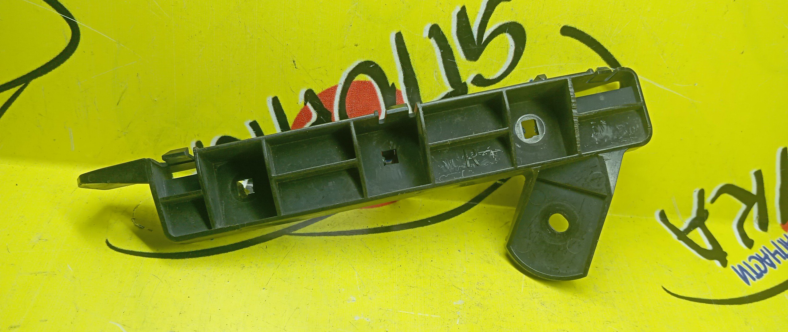 КРЕПЛЕНИЕ БАМПЕРА/MMC/COLT/27A/Z21A/Z21W/Z22A/Z22W/Z23A/Z23W/Z24A/Z24W/Z25A/Z26A/Z27AG/Z27W/Z28A/F/R/УЦЕНКА