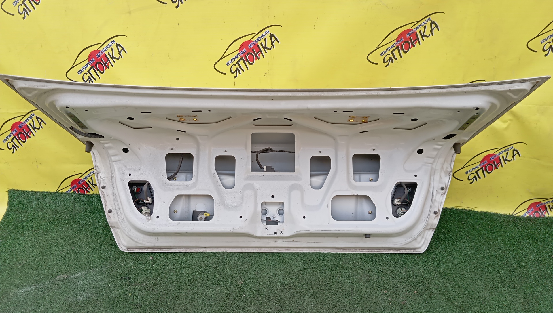 КРЫШКА БАГАЖНИКА/NIS/SUNNY/B15/FB15/FNB15/JB15/QB15/SB15/2 МОДЕЛЬ/H43004M4CM/УЦЕНКА