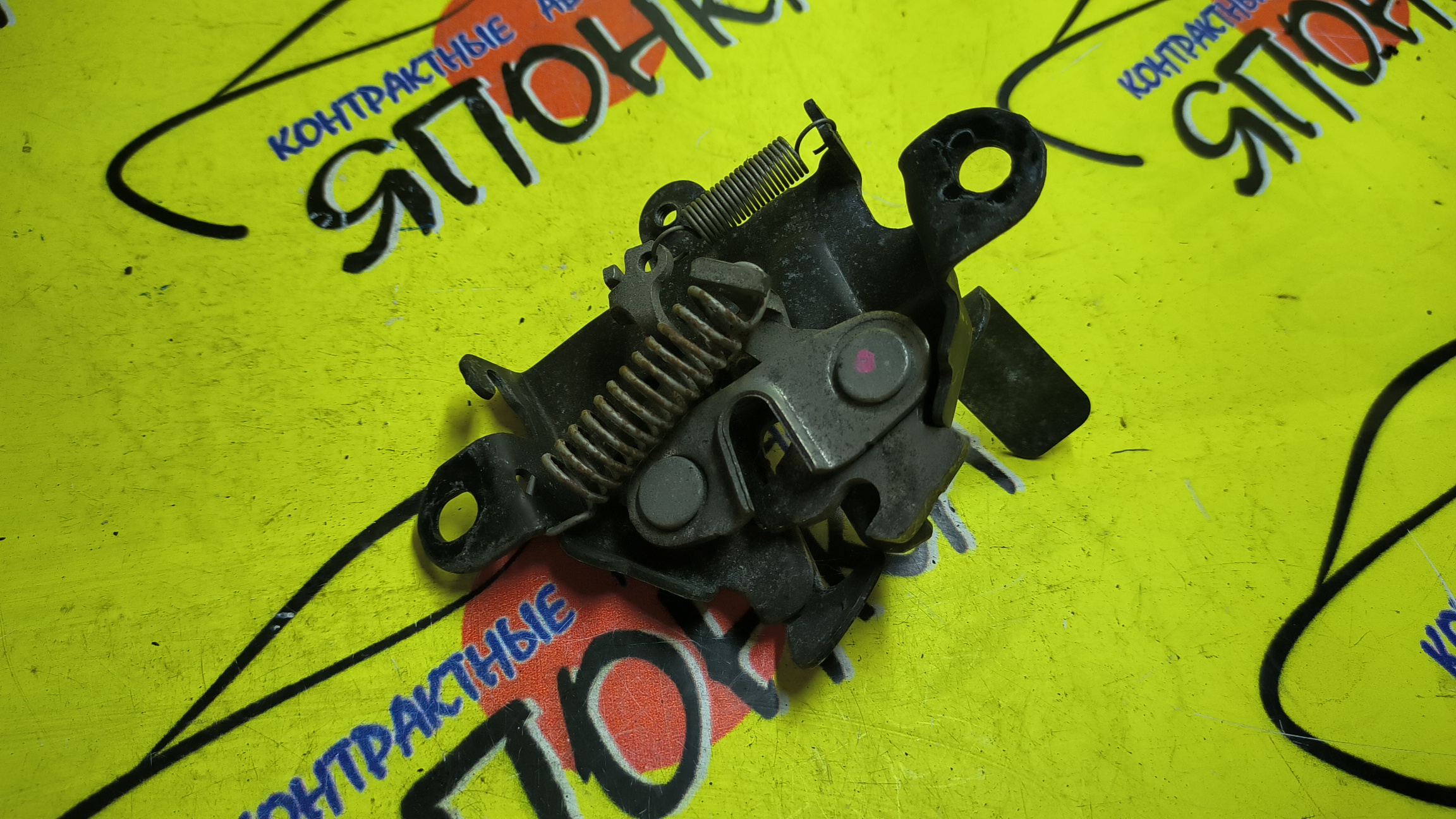 ЗАМОК КАПОТА/TOY/PORTE/NNP10/NNP11