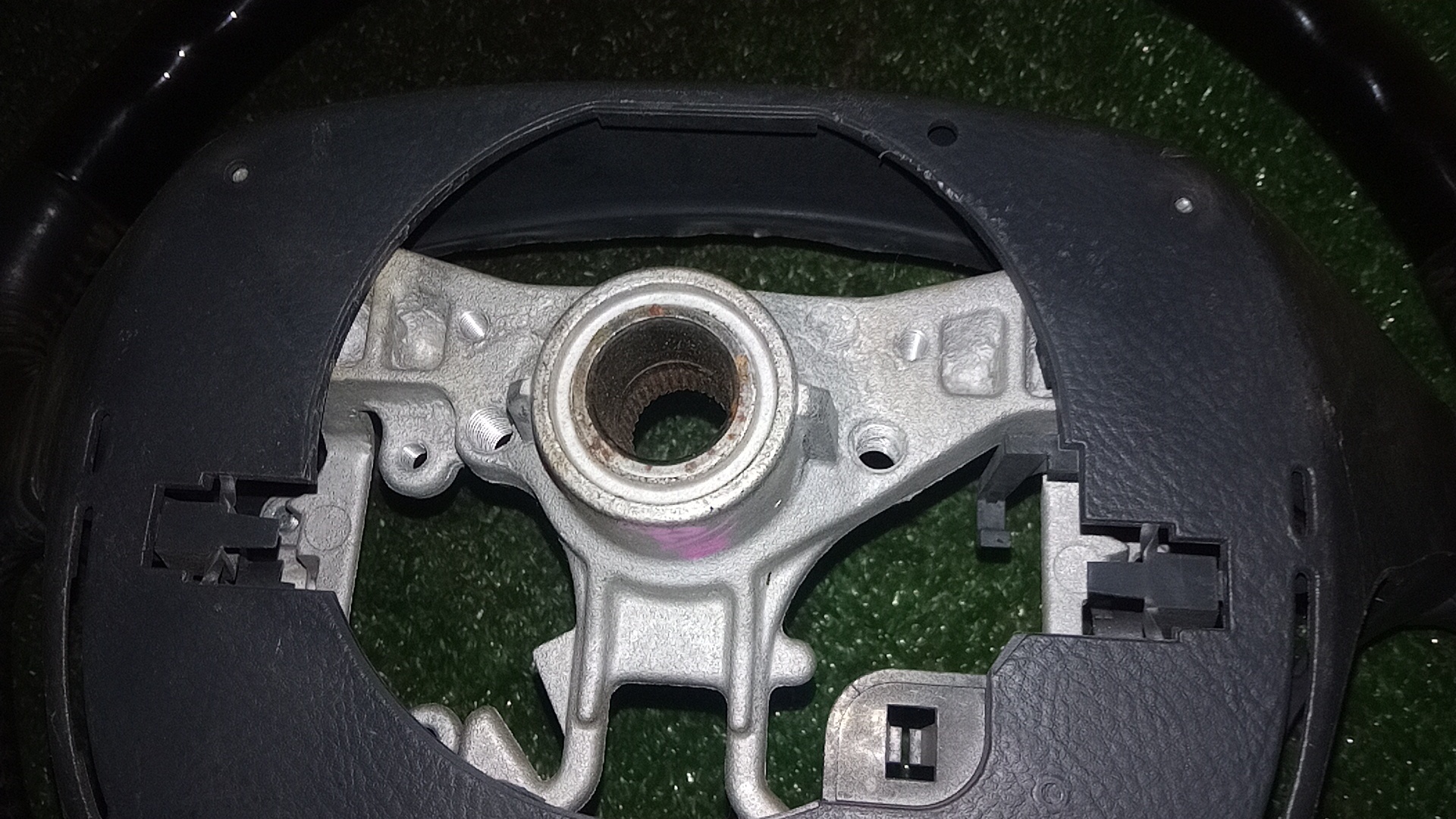 РУЛЬ/TOY/ALPHARD/ANH10/ANH10W/ANH15/ANH15W/MNH10/MNH10W/MNH15/MNH15W
