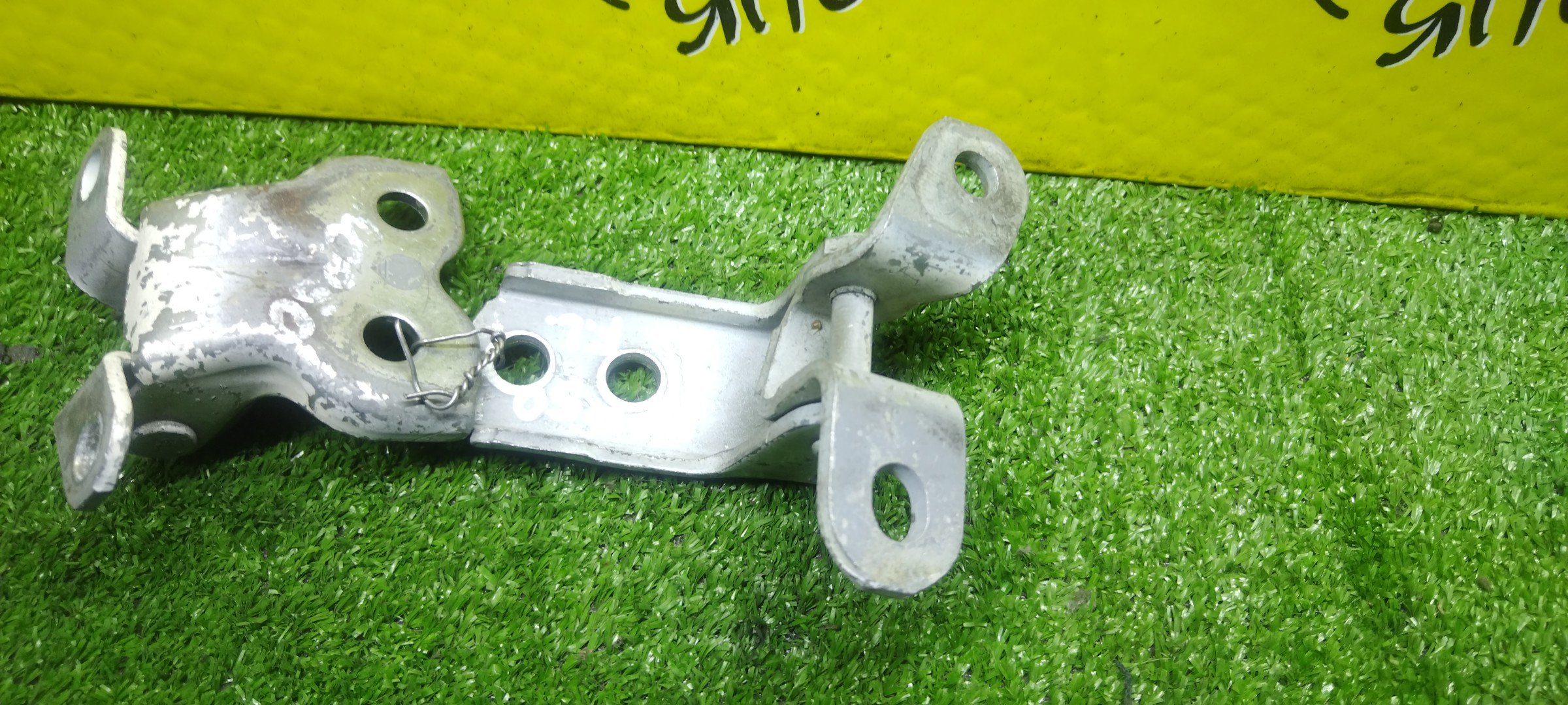 ПЕТЛИ ДВЕРИ/TOY/PROBOX/SUCCEED/NCP50/NCP51/NCP55/NCP58/NCP59/F/L/ПАРА(ВЕРХ+НИЗ)
