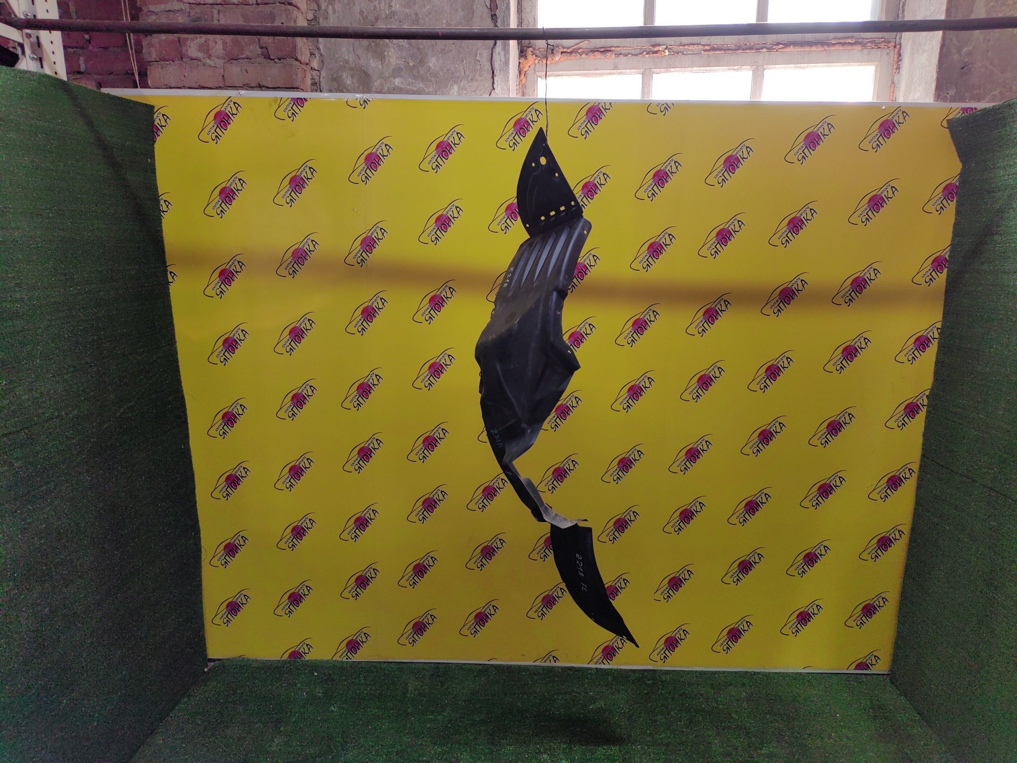 ПОДКРЫЛОК/MMC/COLT/COLT PLUS/Z21A/Z21W/Z22A/Z22W/Z23A/Z23W/Z24A/Z24W/Z25A/Z26A/Z27A/Z27W/Z28A/F/L