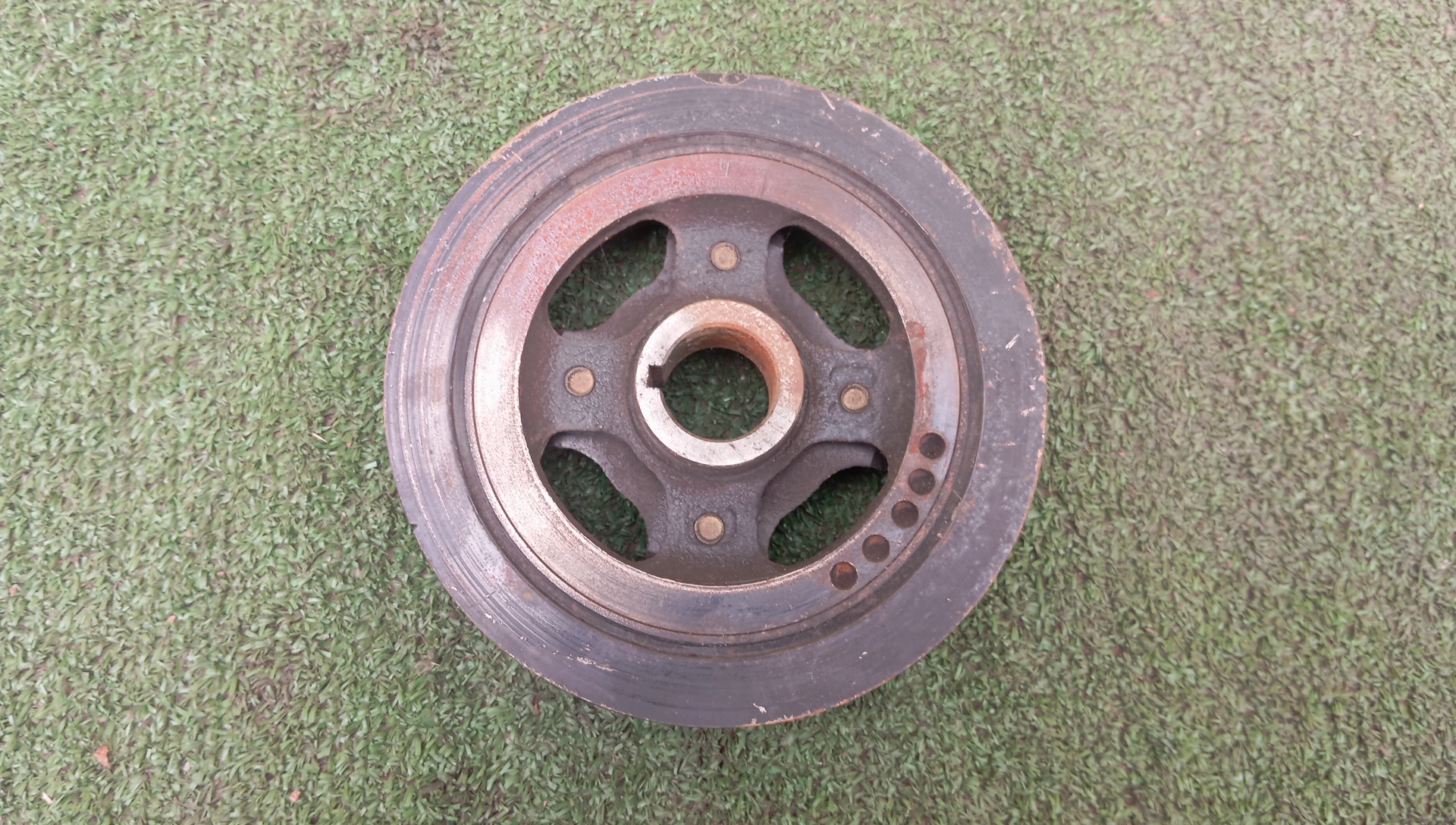 ШКИВ КОЛЕНВАЛА/TOY/3E/4E-FE/5E-FE/5E-FHE/CALDINA/COROLLA/COROLLA II/CORSA/CYNOS/RAUM/SPRINTER/STARLET/TERCEL/EE101/EE102V/EE103V/EE104G/EE106V/EE107V/EE111/EL41/EL43/EL44/EL45/EL51/EL52/EL53/EL54/EL55/EP82/EP85/EP91/EP95/ET196V/EXZ10/EXZ15/2 РЕМНЯ/4*4 РУЧ./1340811012