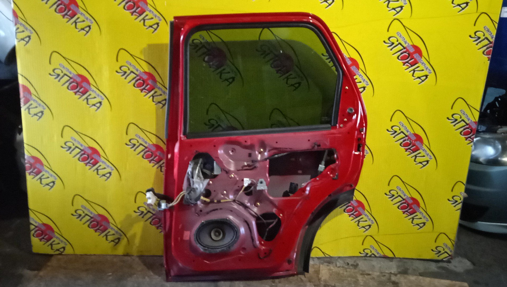 ДВЕРЬ БОКОВАЯ/FORD/ESCAPE/EPEW/YL8Z7824700AA/1056936590/B/R