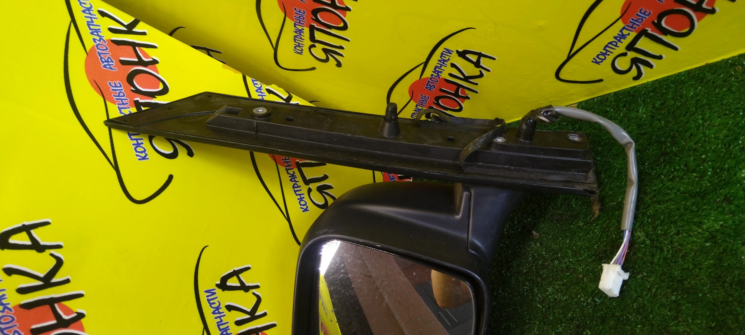 ЗЕРКАЛО/NIS/SERENA/C25/CC25/CNC25/NC25/9 КОНТ./L/С ПОВТОРИТЕЛЕМ