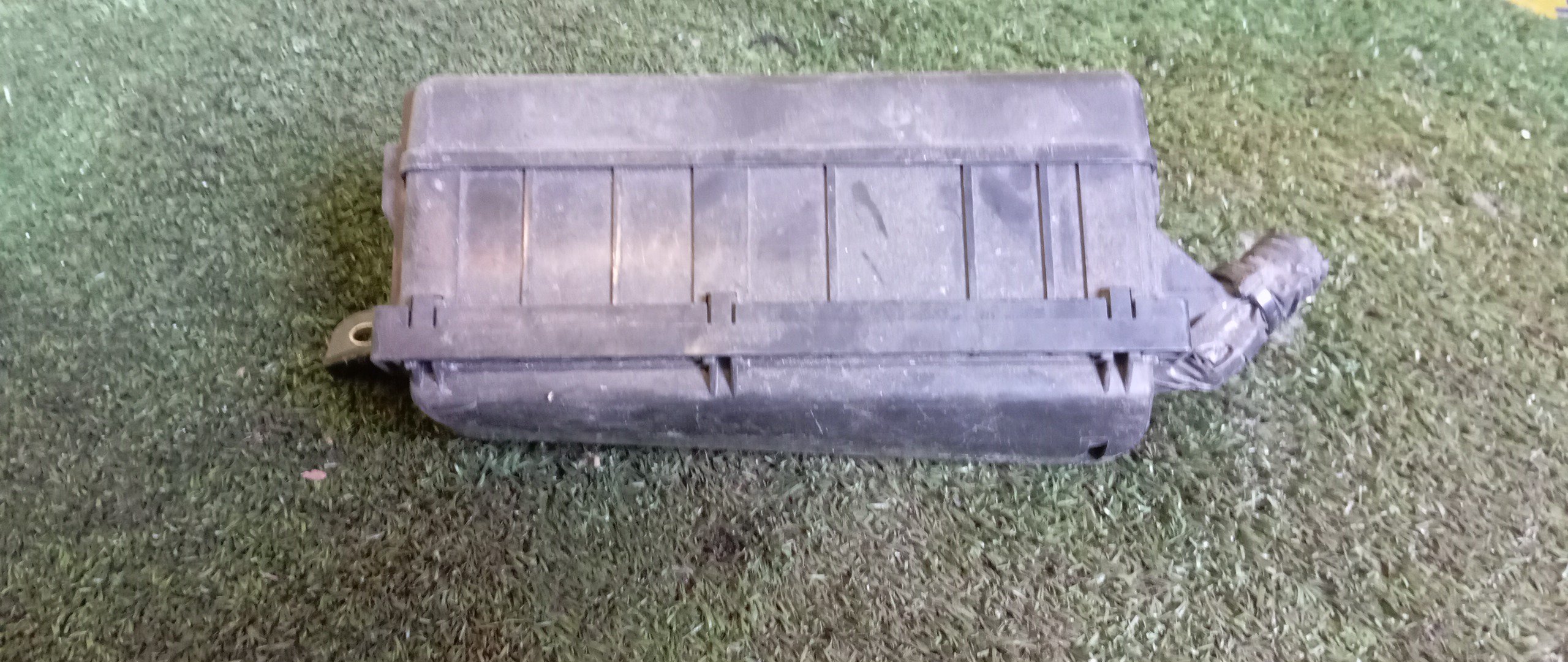 БЛОК ПРЕДОХРАНИТЕЛЕЙ ПОД КАПОТ/TOY/PRIUS/NHW20/1NZ-FXE/8274247020/МАЛЫЙ