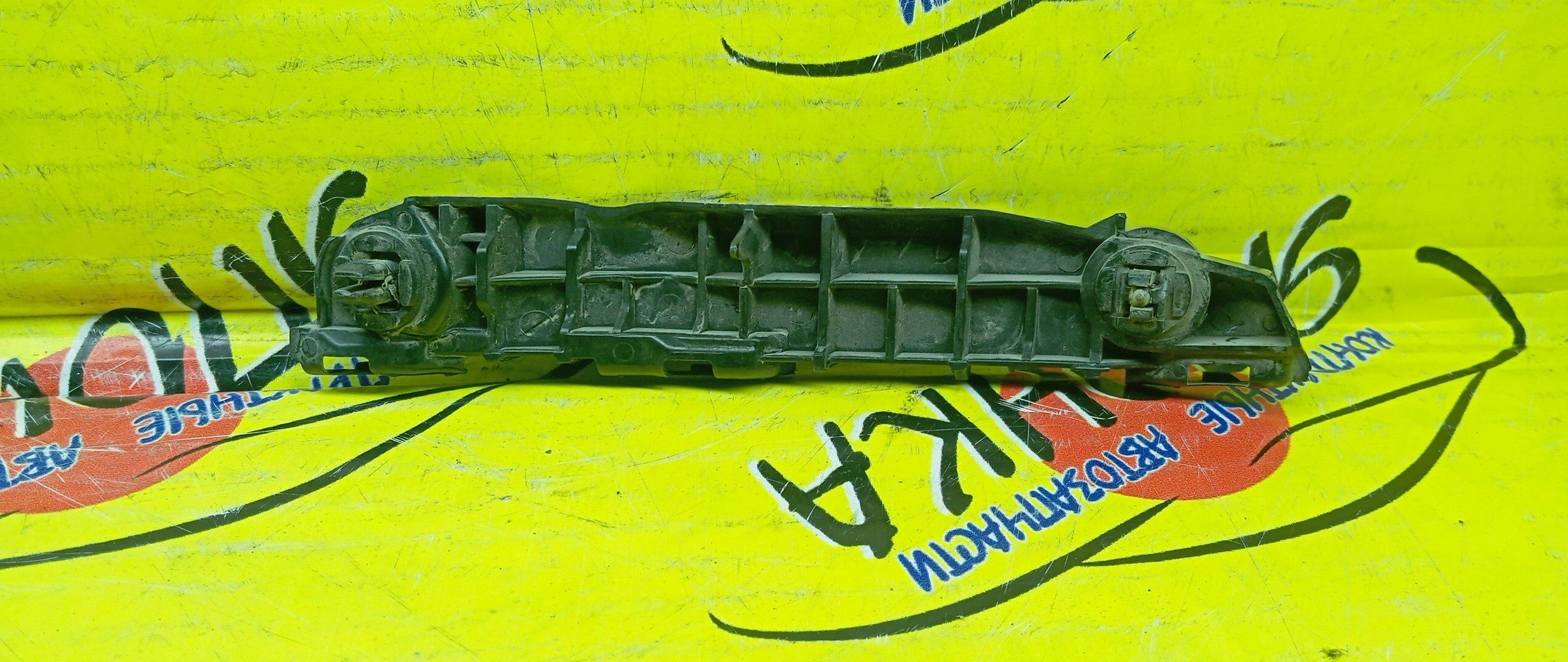КРЕПЛЕНИЕ БАМПЕРА/TOY/VITZ/YARIS/KSP90/NCP90/NCP91/NCP92/NCP93/NCP95/NLP90/SCP90/ZSP90/ZSP91/F/L/5253652050
