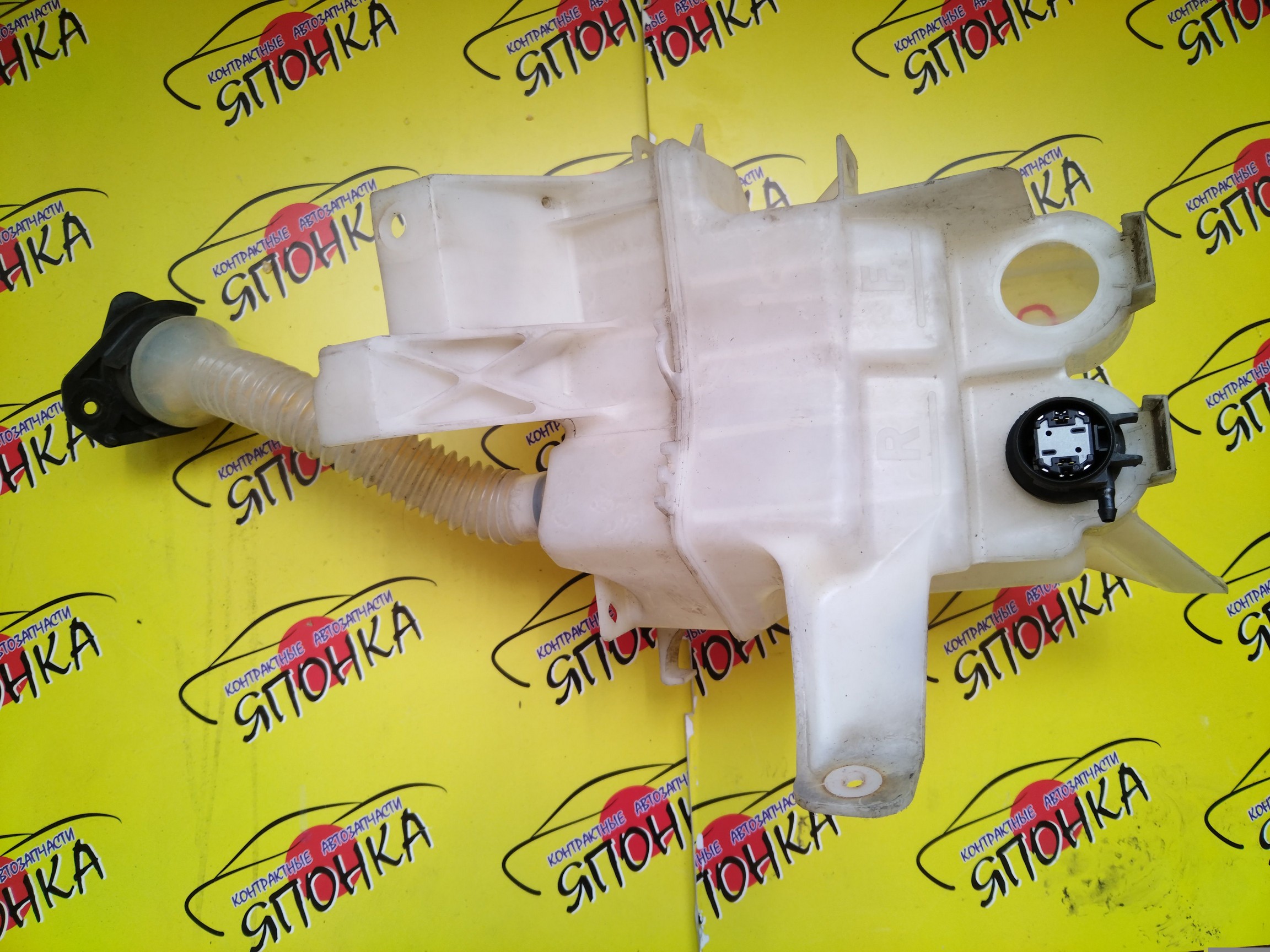 БАЧОК ОМЫВАТЕЛЯ СТЕКОЛ/TOY/ALPHARD/ESTIMA/VELLFIRE/ACR50W/ACR55W/ANH20W/ANH25W/GGH20W/GGH25W/GSR50W/GSR55W/2 МОТОРЧИКА