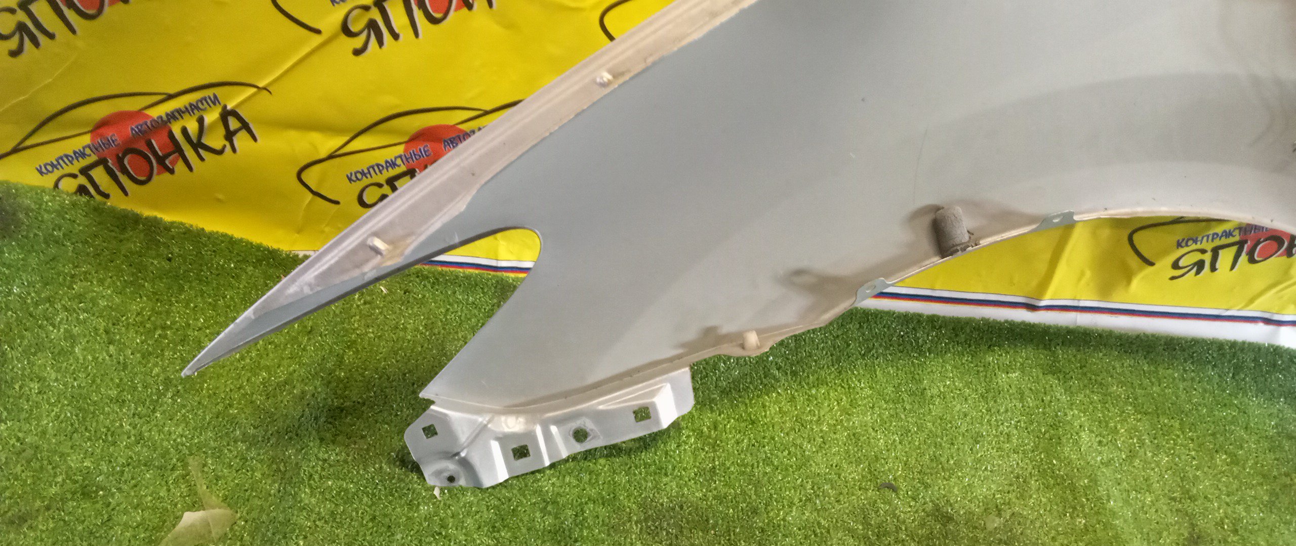 КРЫЛО/MAZ/MPV/LW3W/LW5W/LWEW/LWFW/F/R/3 МОДЕЛЬ/L16552111A