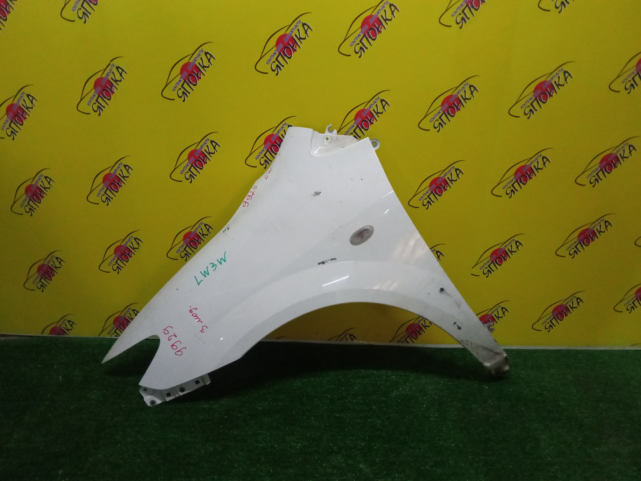 КРЫЛО/MAZ/MPV/LW3W/LW5W/LWEW/LWFW/F/L/3 МОДЕЛЬ/L16552211A