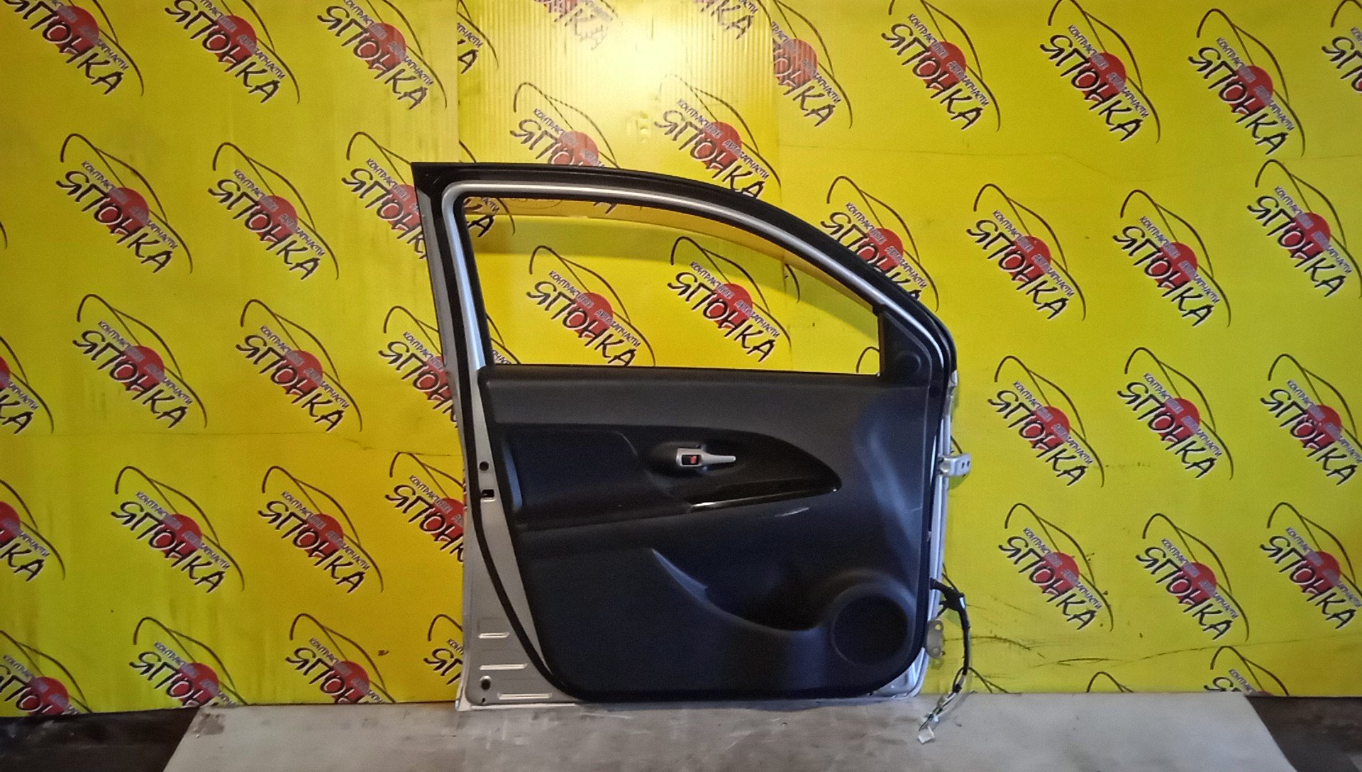 ДВЕРЬ БОКОВАЯ/TOY/IST/NCP110/NCP115/F/L