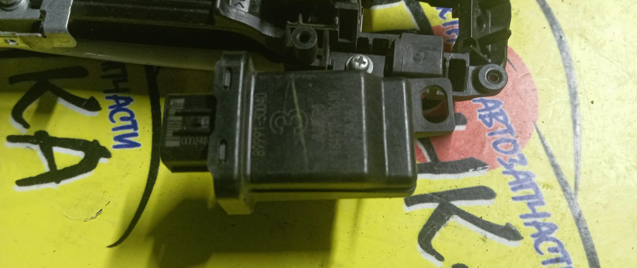 РУЧКА ДВЕРИ ВНЕШНЯЯ/TOY/COROLLA AXIO/COROLLA FIELDER/NZE141/NZE141G/NZE144/NZE144G/ZRE142/ZRE142G/ZRE144/ZRE144G/F/R/БЕЗКЛЮЧЕВОЙ ДОСТУП