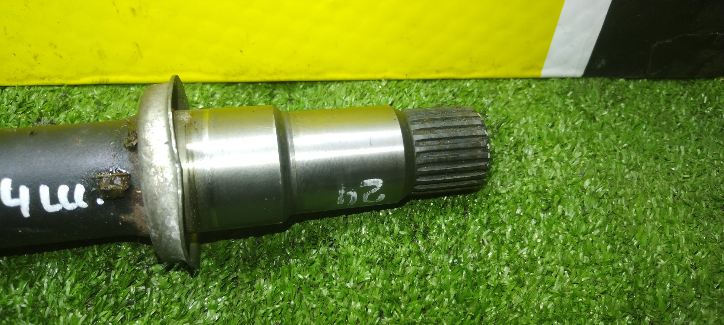 ПРОМЕЖУТОЧНЫЙ ВАЛ/TOY/ESTIMA/ALPHARD/KLUGER V/ACR30W/AHR10W/ANH10W/ACU20W/2AZFXE/2AZFE/1AZFE/F/R/С ПОДВЕСНЫМ+ГРАНАТА С ТРИПОИДОМ/24 ШЛИЦА/4303028010