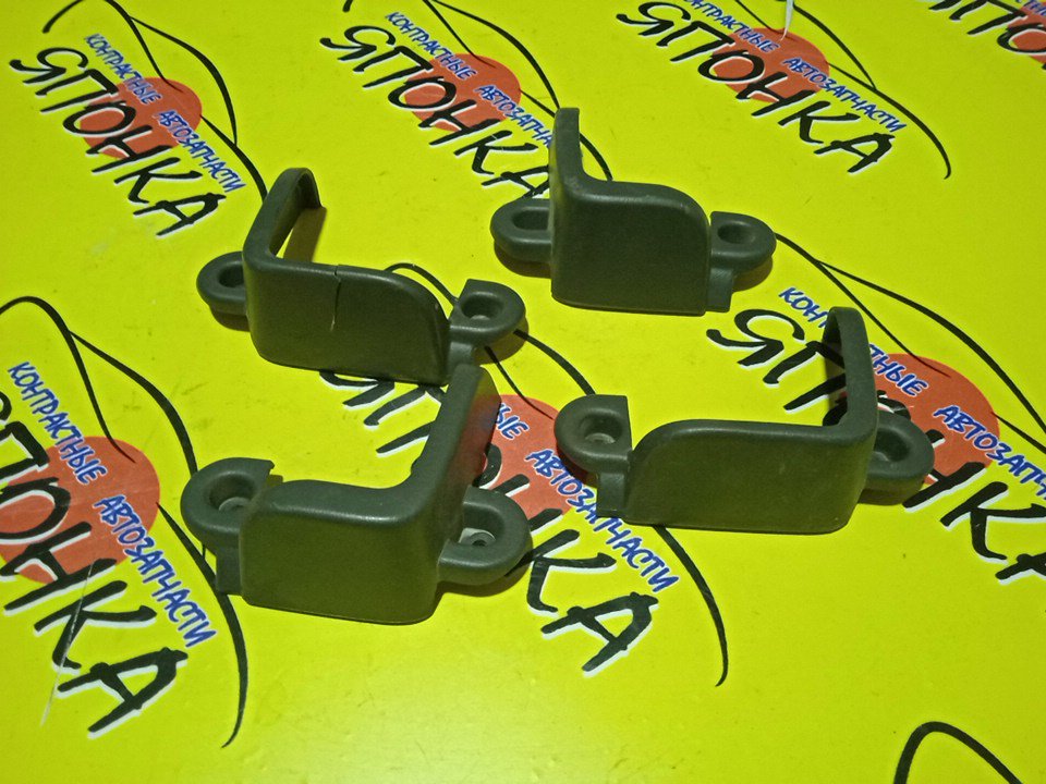 НАКЛАДКА ПОЛОЗЬЕВ СИДЕНИЙ/TOY/TOWN ACE NOAH/SR40/SR50/CR40/KR42/KR52/7938428030