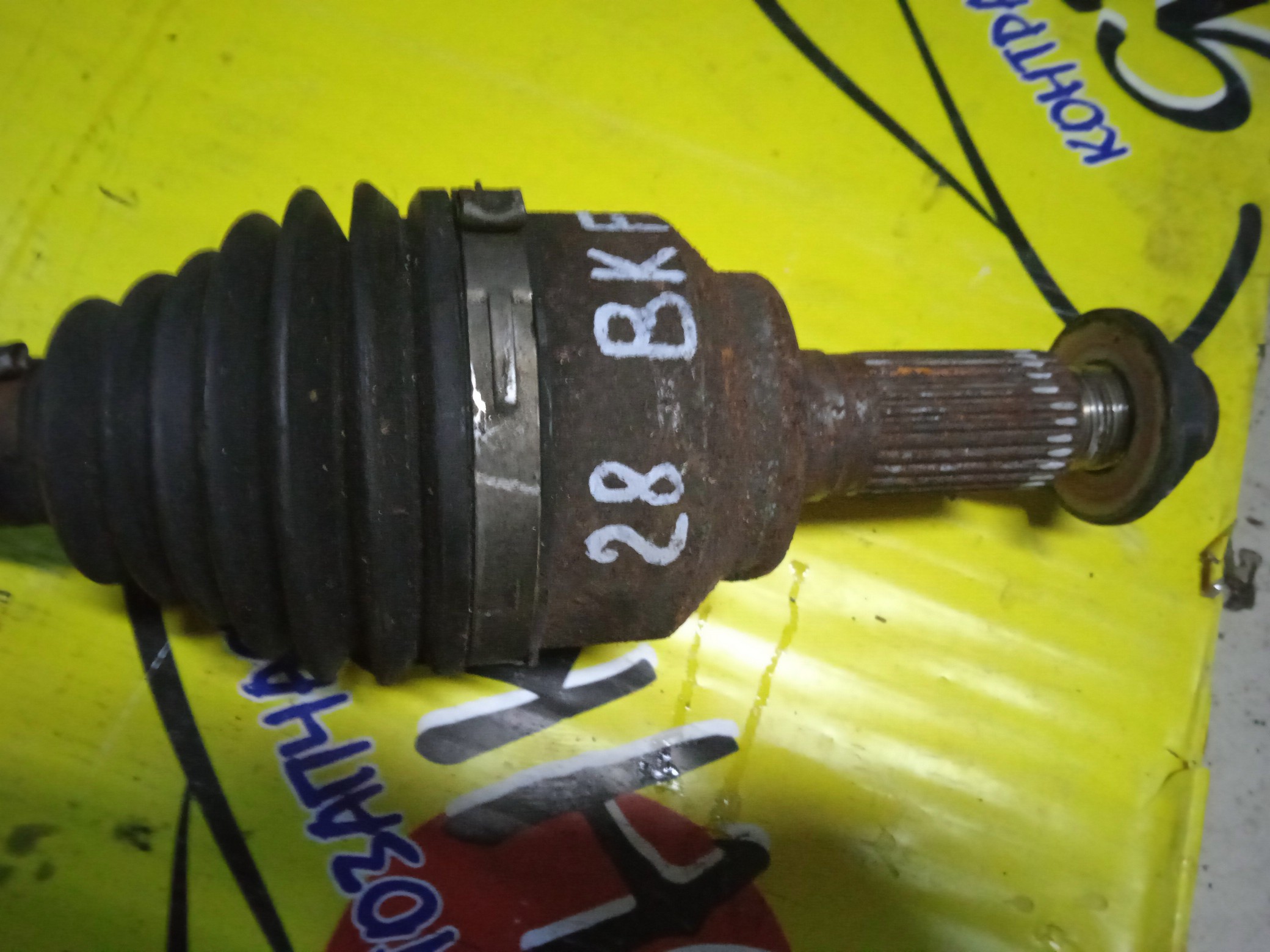 ПРИВОД/MAZ/AXELA/MAZDA3/TRAINING CAR/BK5P/BL/ZY/Z6/F/R/ПОД ГАЙКУ/28/26ШЛ/С ПОДВЕСНЫМ/FG3225500