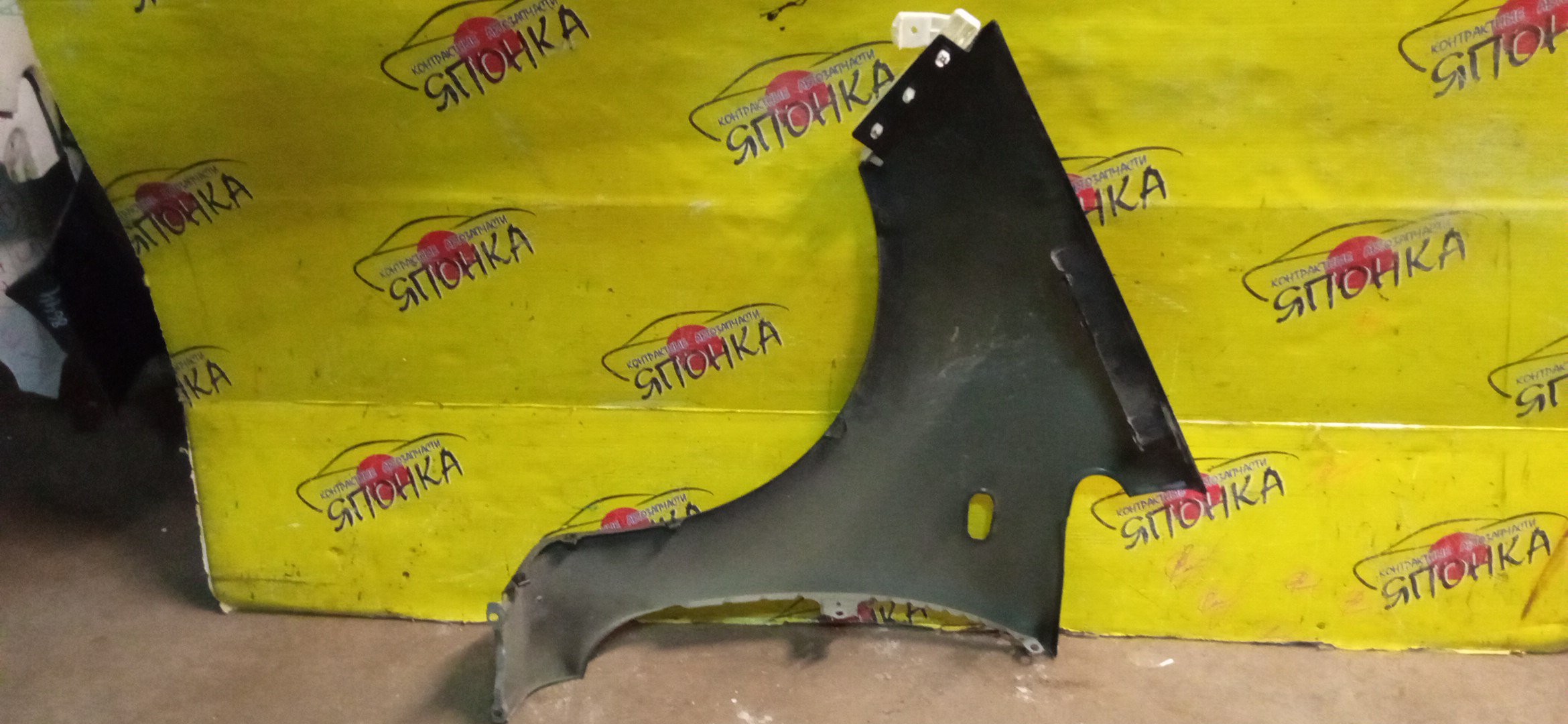 КРЫЛО/MMC/COLT/COLT PLUS/Z21A/Z21W/Z22A/Z22W/Z23A/Z23W/Z24A/Z24W/Z25A/Z26A/Z27A/Z27AG/Z27W/Z28A/F/R