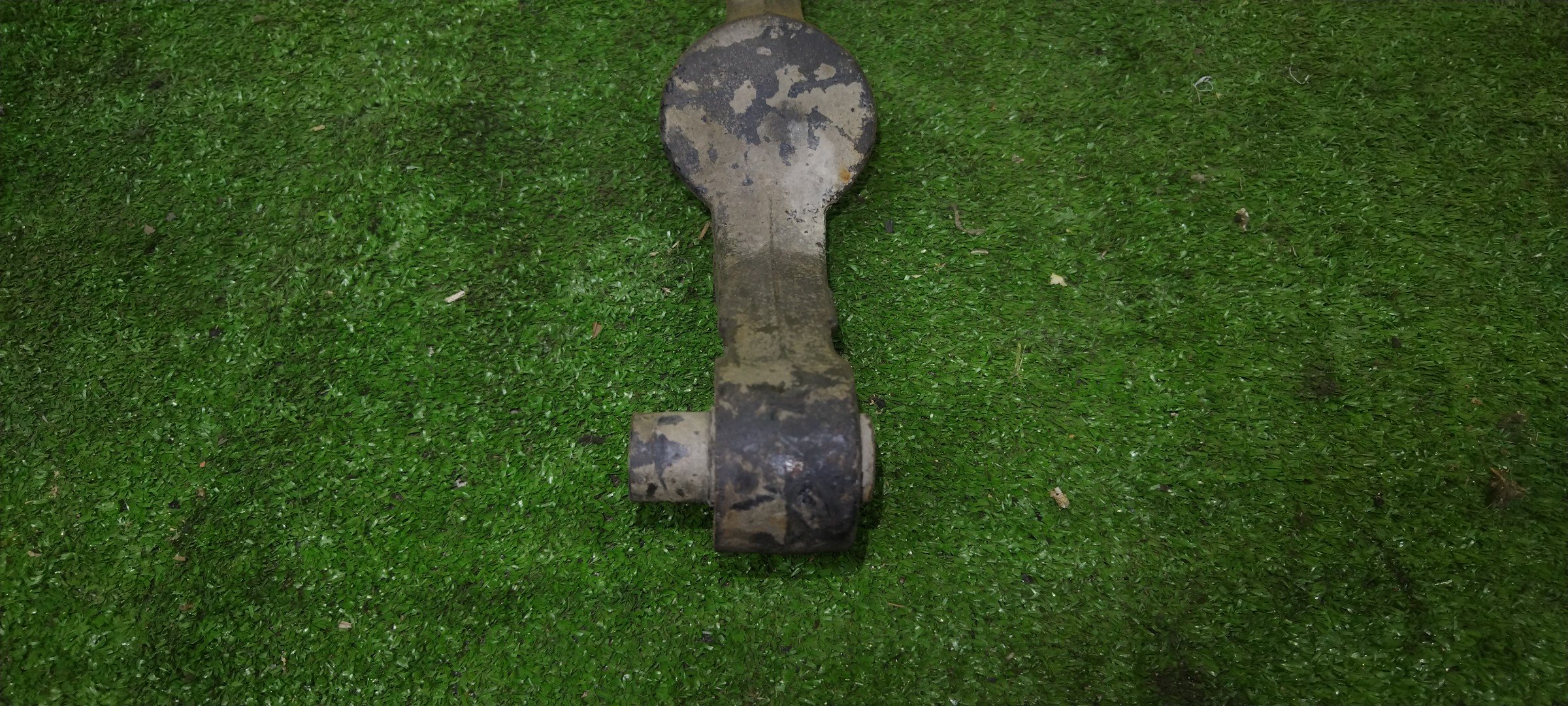 РЫЧАГ/SUB/LEGACY/LEGACY WAGON/BE5/BE9/BEE/BH5/BH9/BHE/BL5/BLE/BP5/BP9/BPE/BPH/DOWN/ЧУГУН/ПОПЕРЕЧНЫЙ/B/R