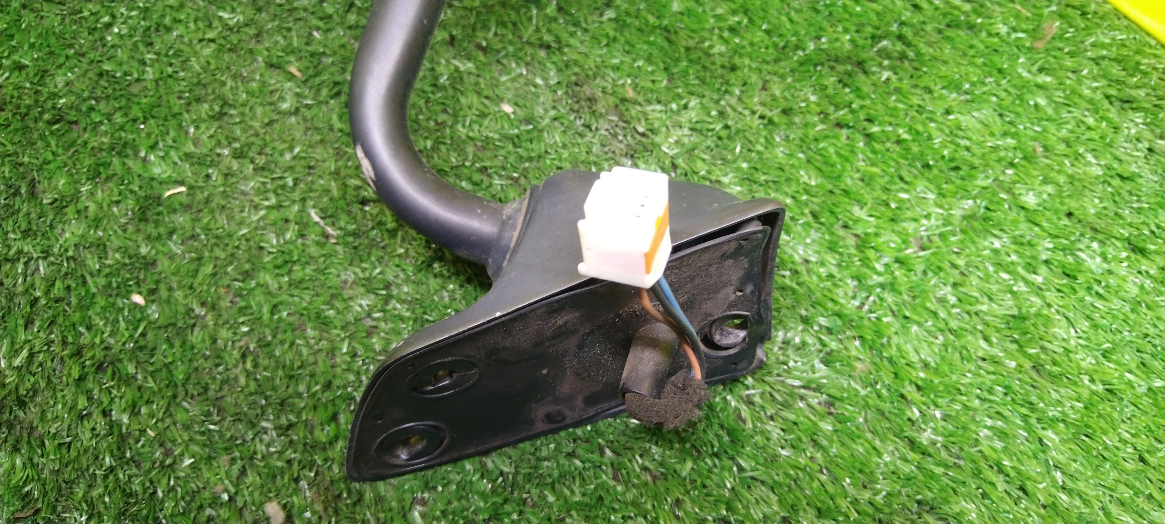 ЗЕРКАЛО/MAZ/BONGO/SK22M/SK22V/SK82L/SK82M/SK82T/SK82V/SKF2L/SKF2M/SKF2T/SKF2V/SKP2L/SKP2M/SKP2T/SKP2V/3 КОНТ./R/УЦЕНКА