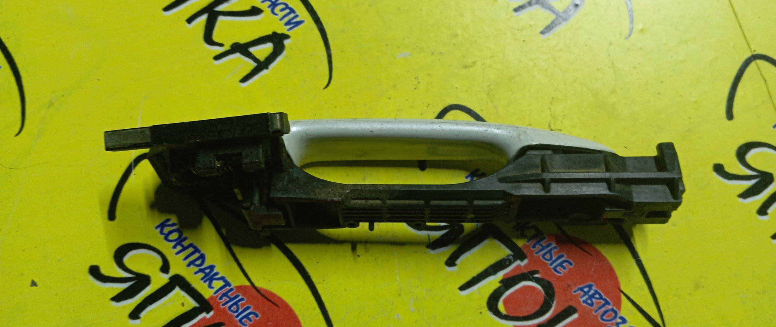 РУЧКА ДВЕРИ ВНЕШНЯЯ/TOY/LEXUS/DAIHATSU/ALPHARD/ALTIS/CAMRY/ESTIMA/ESTIMA HYBRID/GX470/HARRIER/HILUX SURF/ISIS/LAND CRUISER PRADO/NOAH/RAUM/RX300/RX330/RX350/RX400H/SIENTA/VOXY/WISH/ACR50W/ACR55W/ACU30W/ACU35W/ACV40/ACV40N/ACV45/ACV45N/AHR20W/AHV40/ANE10G/ANE11W/ANH10W/ANH15W/ANM10G/ANM10W/ANM15G/ANM15W/ASV40/ATH10W/AZR60G/AZR65G/GRJ120/GRJ120W/GRJ121W/GRJ125/GRN215W/GSR50W/GSR55W/GSU30/GSU30W/GSU31W/GSU35/GSU35W/GSU36W/GSV40/KDJ120/KDJ120W/KDJ121W/KDJ125L/KDJ125W/KDN215W/MCU30W/MCU31W/MCU33/MCU35/MCU35W/MCU36W/MCU38/MHU38W/MNH10W/MNH15W/NCP81G/NCP85G/NCZ20/NCZ25/RZJ120W/RZJ125W/RZN210W/RZN215W/TRJ120W/TRJ125W/TRN210W/TRN215W/UZJ120/VZJ120W/VZJ121W/VZJ125W/VZN210W/VZN215W/ZGM10G/ZGM10W/ZGM11G/ZGM11W/F/L