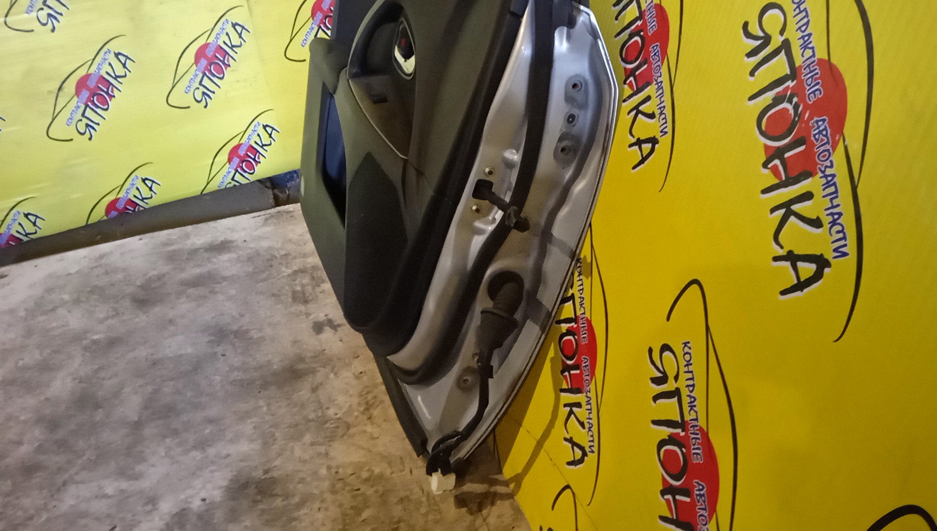 ДВЕРЬ БОКОВАЯ/TOY/AVENSIS/ADT271/AZT270/WWT271/ZRT271/ZRT270/WWT270/ADT270/ZRT272/F/L