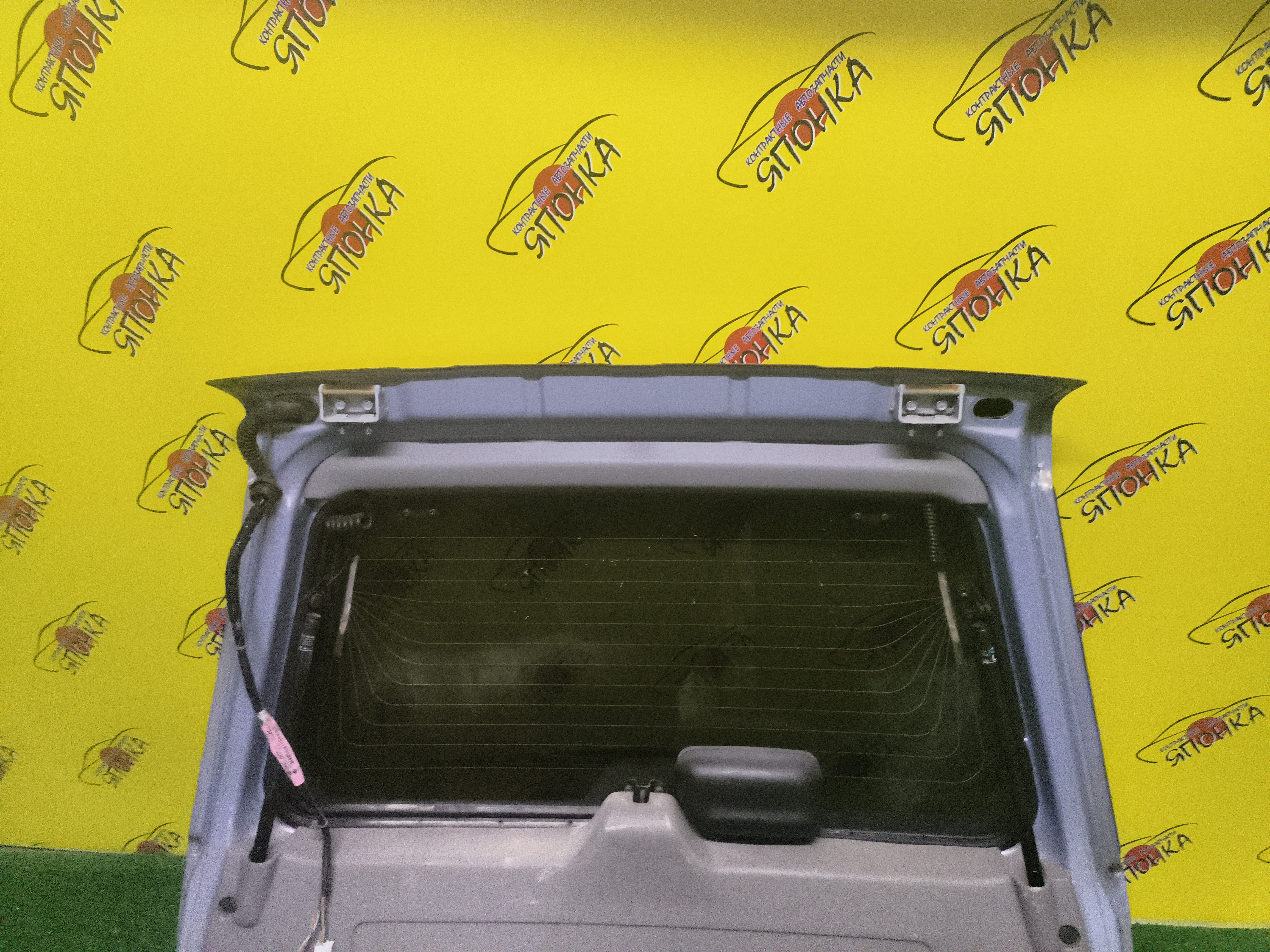 ДВЕРЬ ЗАДНЯЯ/NIS/CUBE/ANZ10/AZ10/Z10