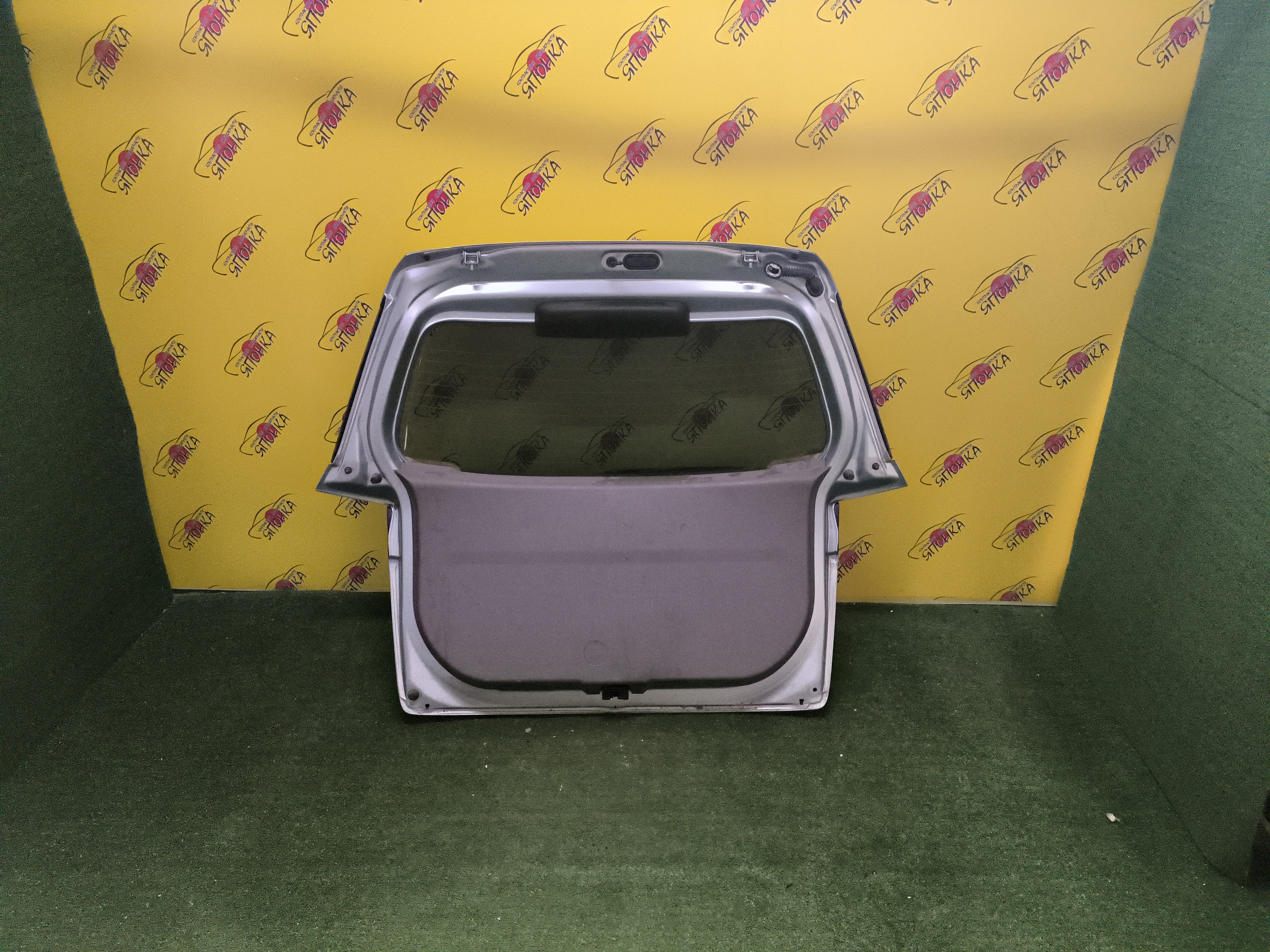 ДВЕРЬ ЗАДНЯЯ/MAZ/DEMIO/DY3R/DY3W/DY5R/DY5W/СО СПОЙЛЕРОМ/2 МОДЕЛЬ